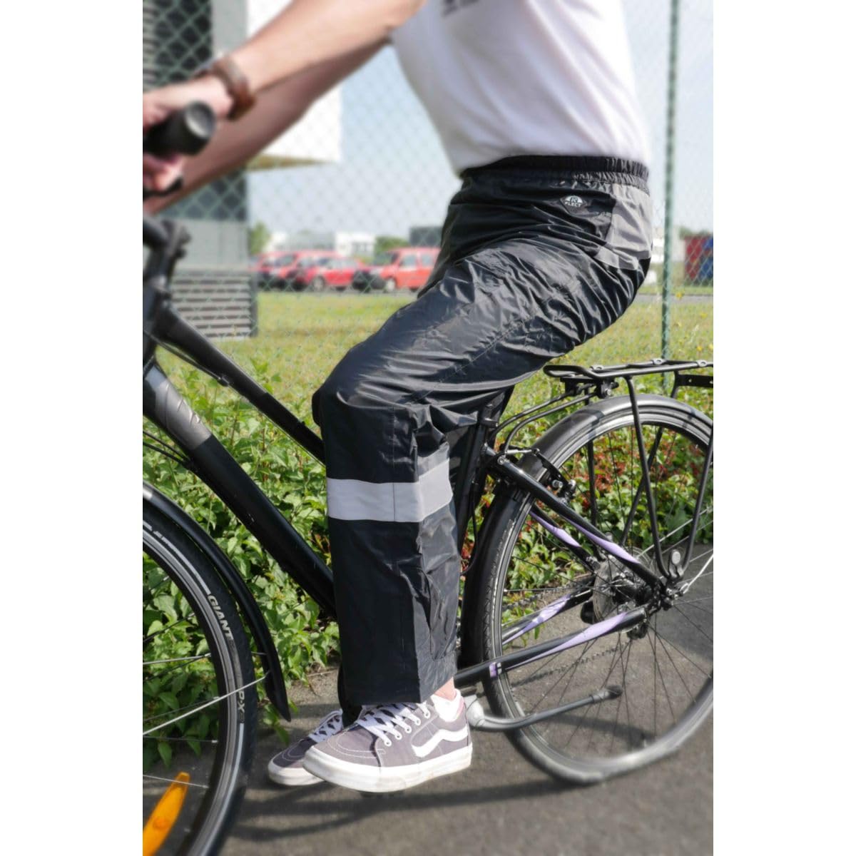 R-FLECT Pantalon de Pluie Adulte imperméable Unisexe - Pantalon réfléchissant Haute visibilité - Livré avec Sac de Rangement - Homologué CE