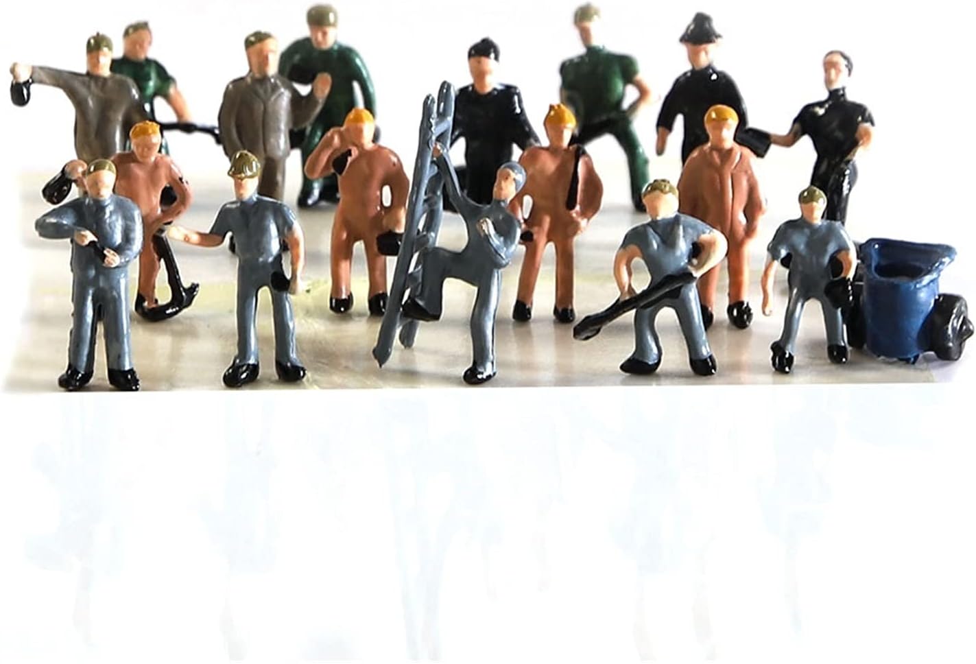 25pcs Ho Scale 1:87 Diorama Model Railway Worker Toys Miniature Figures Architecture Train People Sand Table Layout Kits