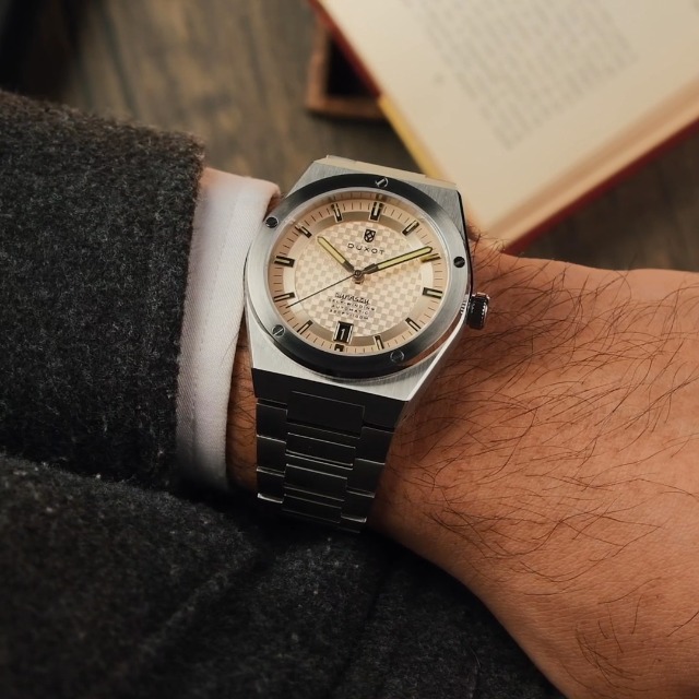 Watch DX-2068-11 Duxot Overview on Amazon Live