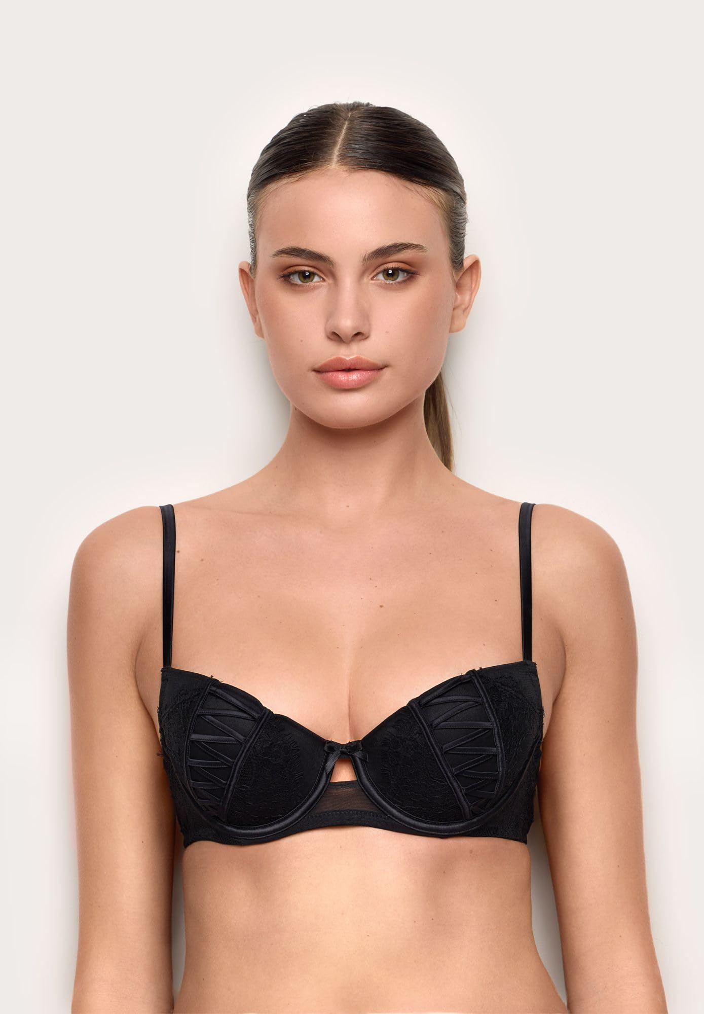 YAMAMAY, Reggiseno Balconcino con Ferretto, Desire, Nero, Donna