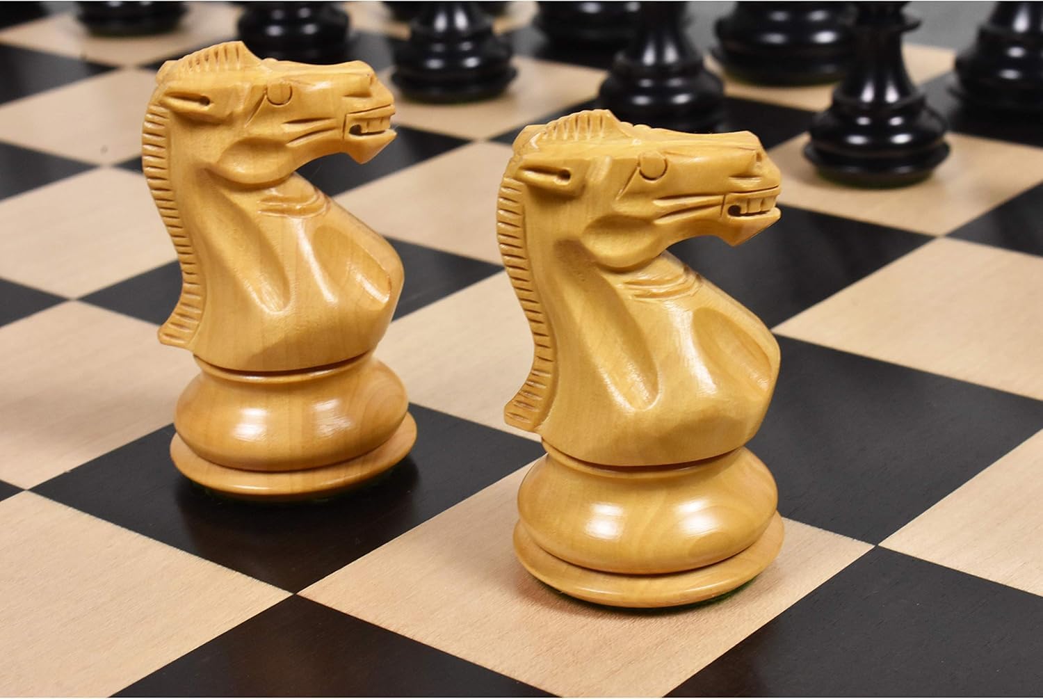 CHESSCRTournament - Set di scacchi da torneo, in legno di bosso ebanizzato, 9 cm, peso 1 kg, stile Staunton