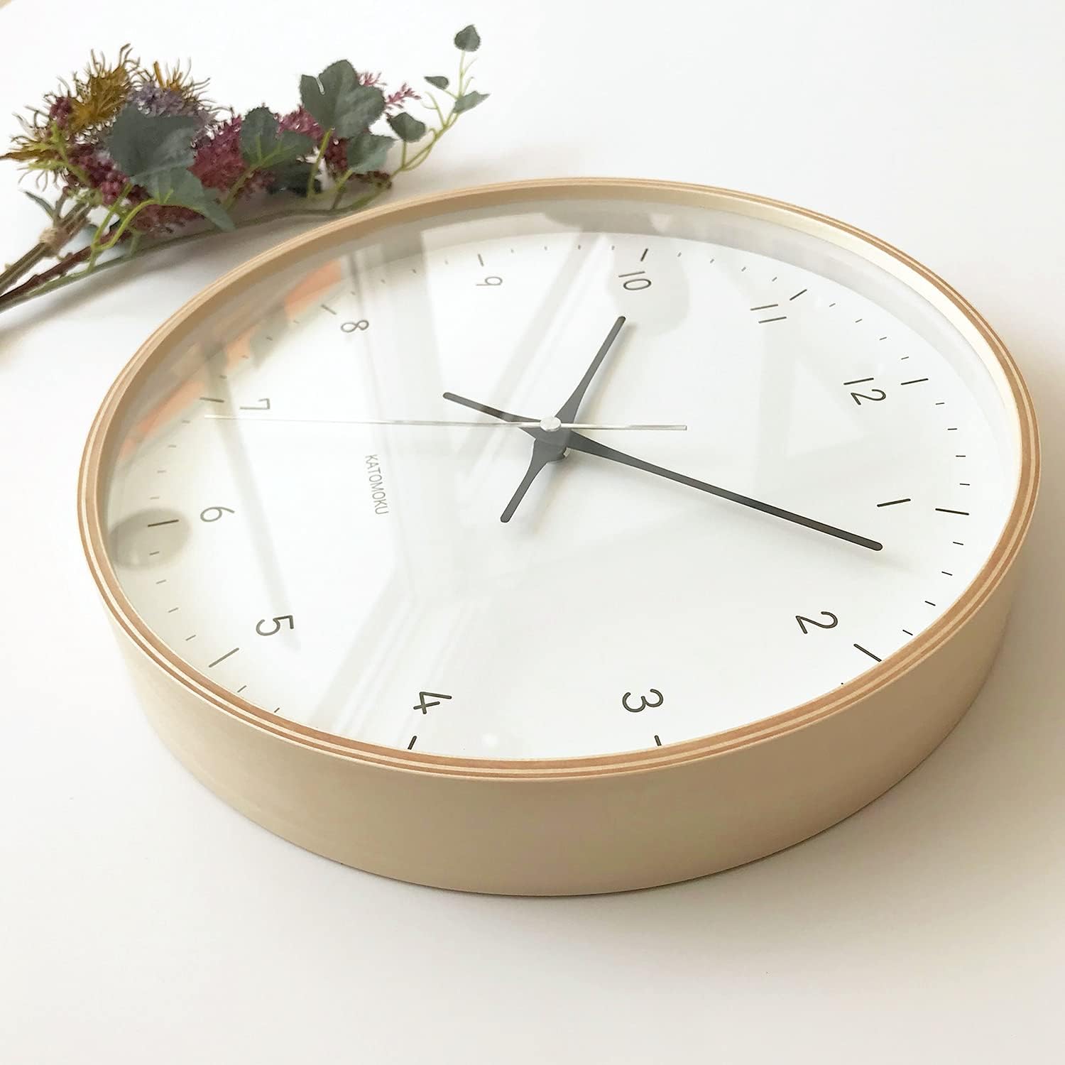 KATOMOKU plywood wall clock 13 km-84NRC ナチュラル 電波時計 連続秒針 φ202mm KATOMOKU Plywood Wall Clock 12 km-80NRC Natural Macao | Ubuy