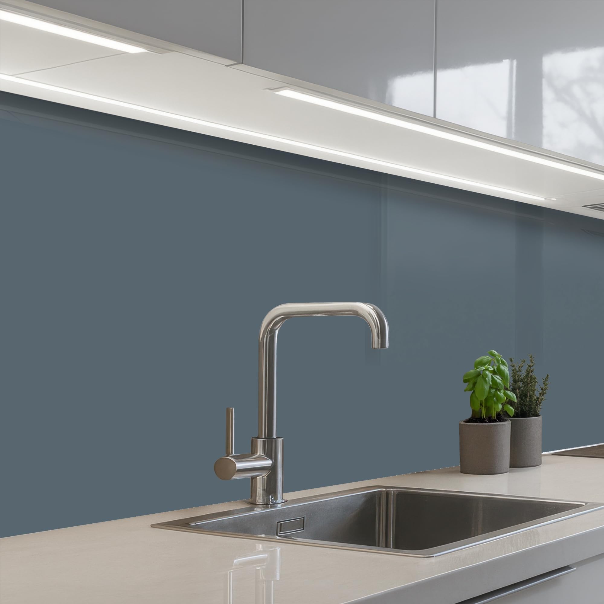 KitchenYeah© Splashback for kitchen 32"x197" / 80x500 cm self adhesive Sink Splash Splatter Guard Backsplash Decor Colors - Blue - Interior