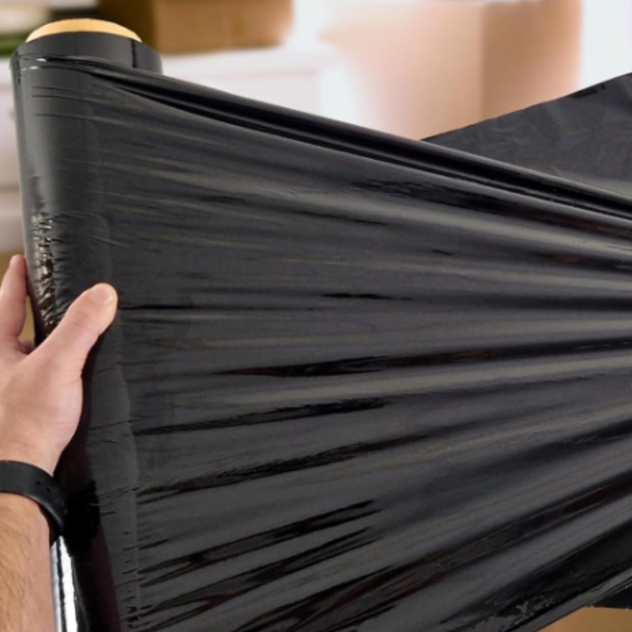 Stretch Film 23 Micron 2 kg, Film for Industrial Packaging and Palletizing, Roll of Strong Plastic Film with High Elasticity for Moving and Shipping (Black, 2 Units)