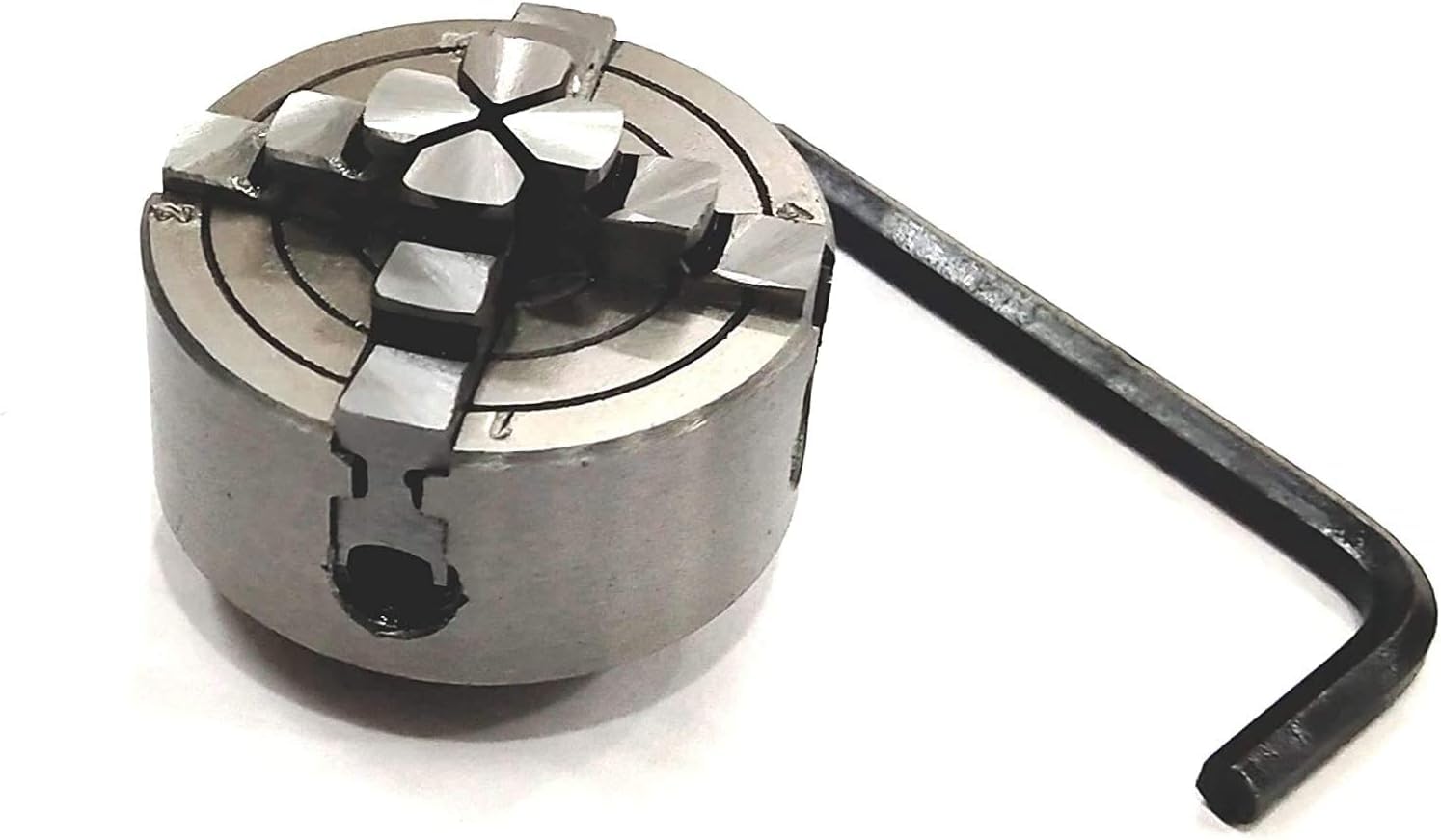 Mandrin indépendant 50 mm 4 mâchoires pour centrer parfaitement les pièces asymétriques