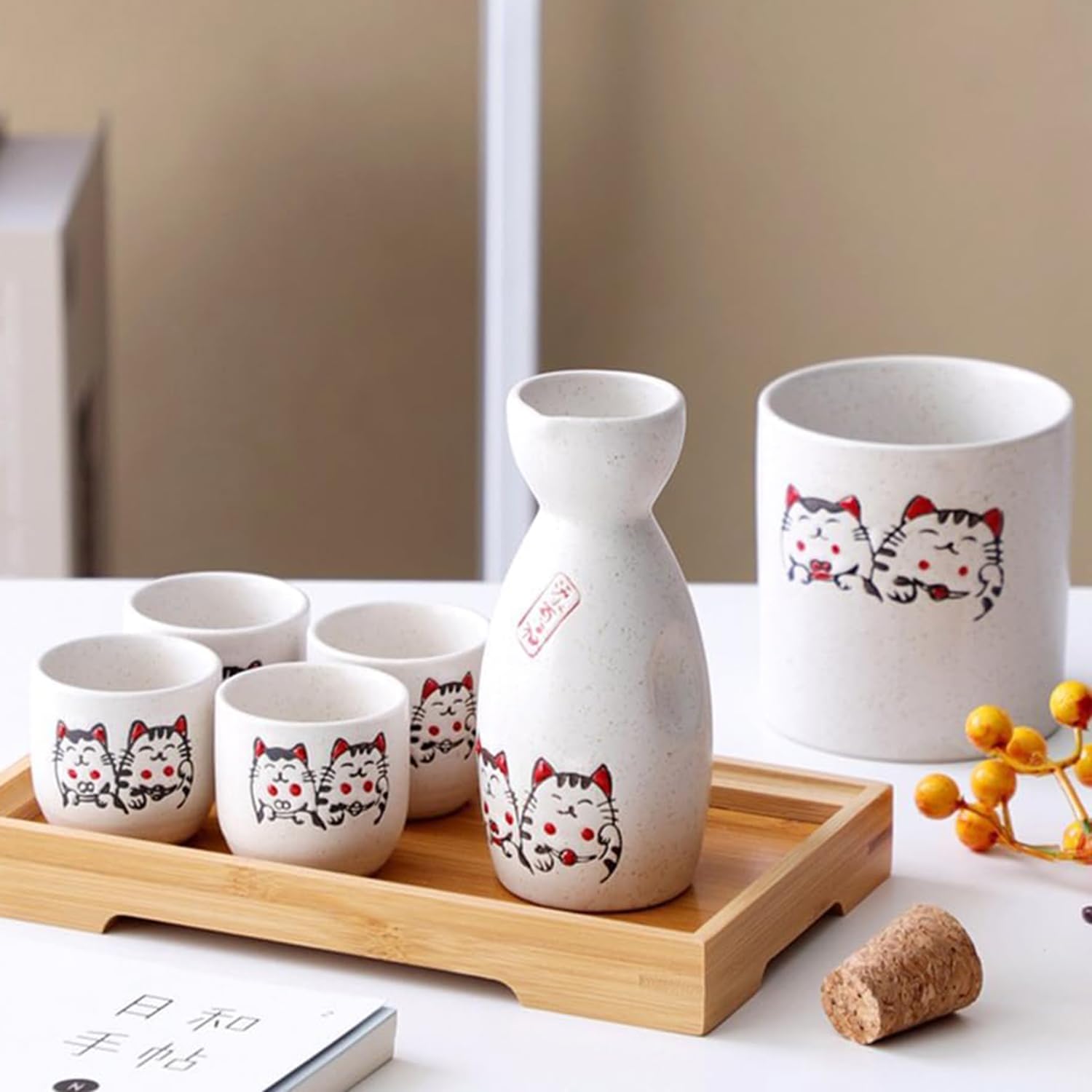 Set di 5 tazze per sake giapponesi e tazze da sakè, design tradizionale dipinto a mano, tazze in ceramica Neko, caraffa da portata in ceramica con gatto portafortuna