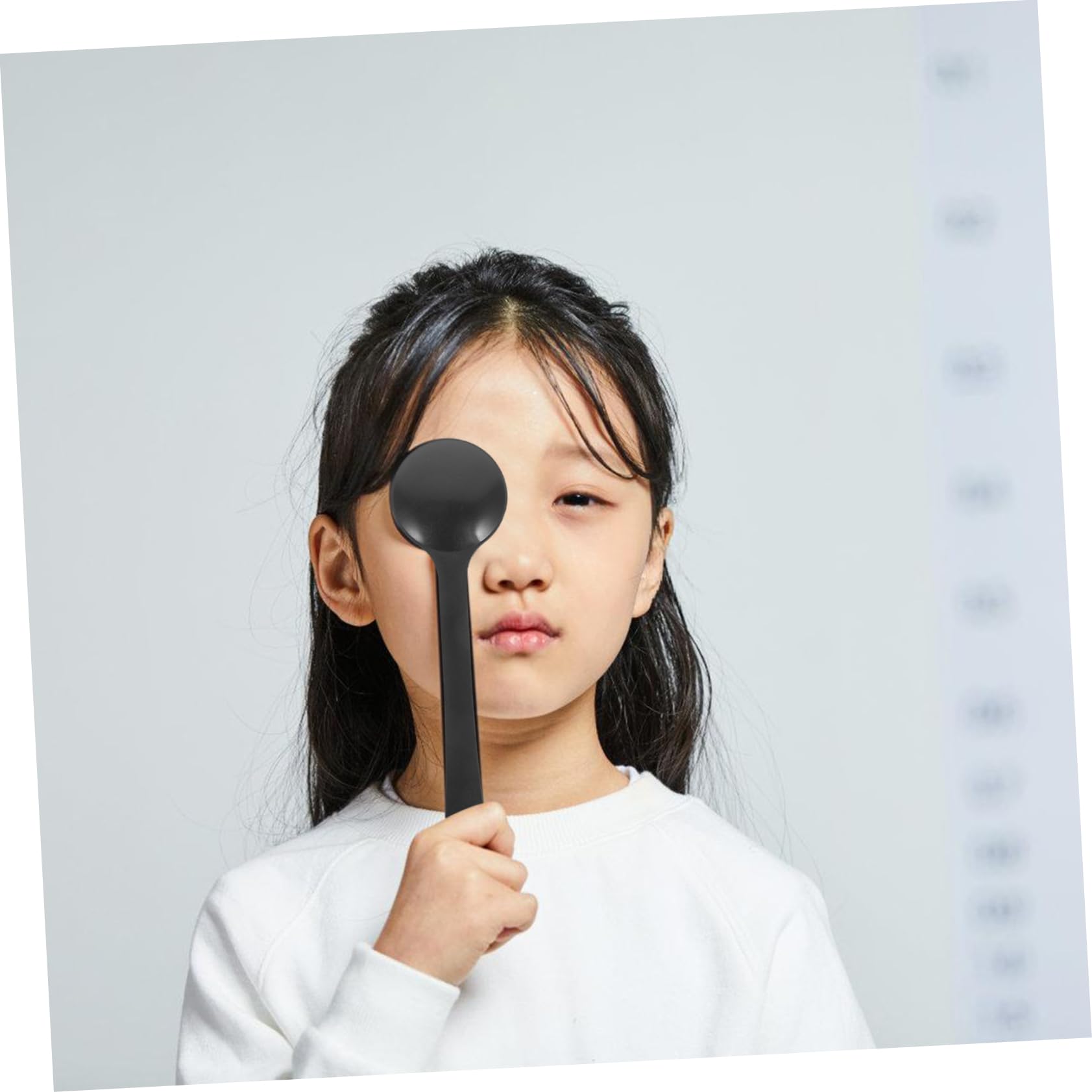 OKUMEYR 1 Set Eye Chart Eye Shield Eye Exam Kit with 2 Occluders & Charts for Vision Test Tools Blinder Portable Eye Occluder Eye Exam Chart Handheld Eye Occluder Accessories Eyes Plastic