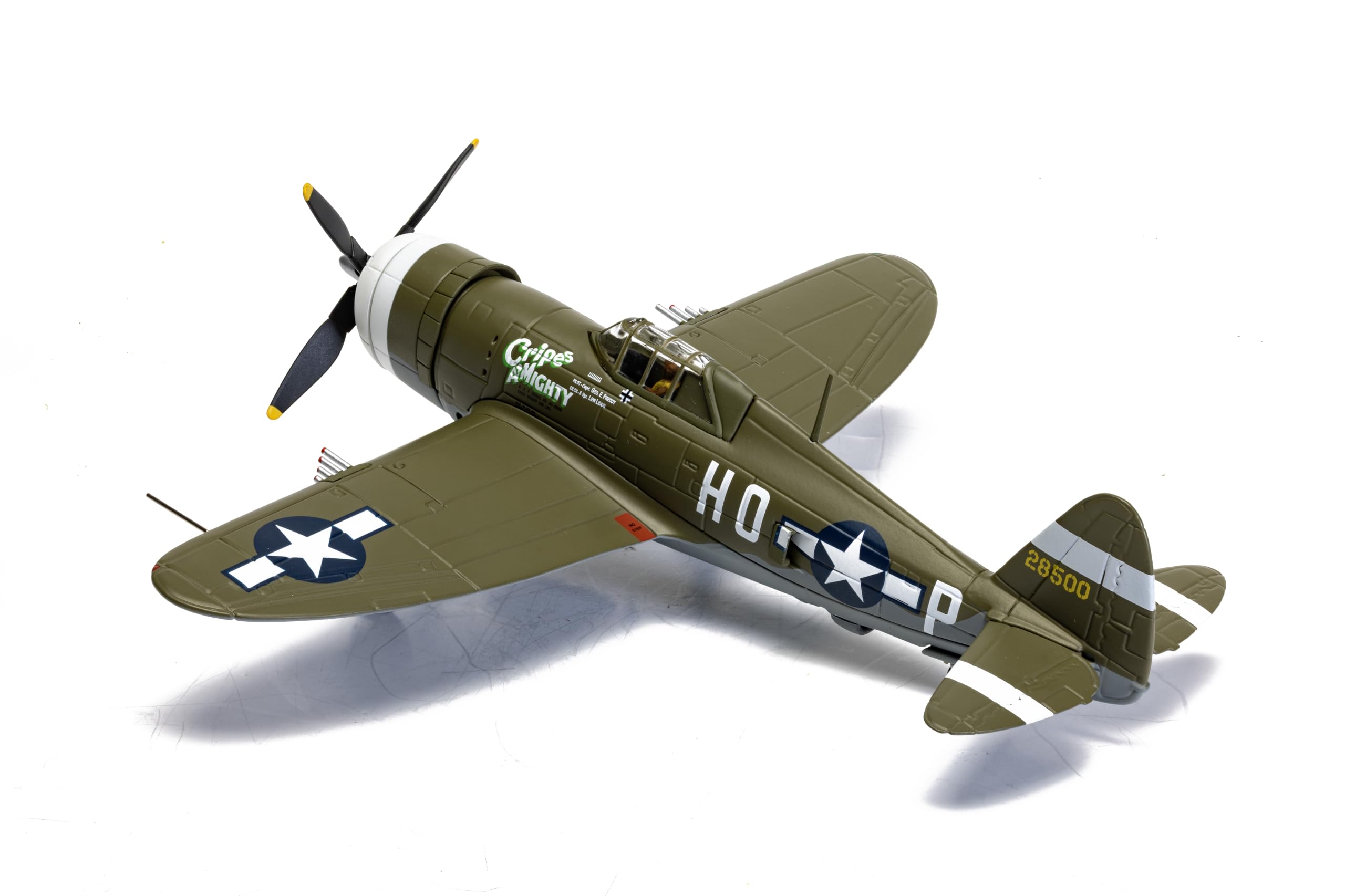 Amazon.com: Corgi AA33828 Republic P-47D Thunderbolt - 42-8500/HO