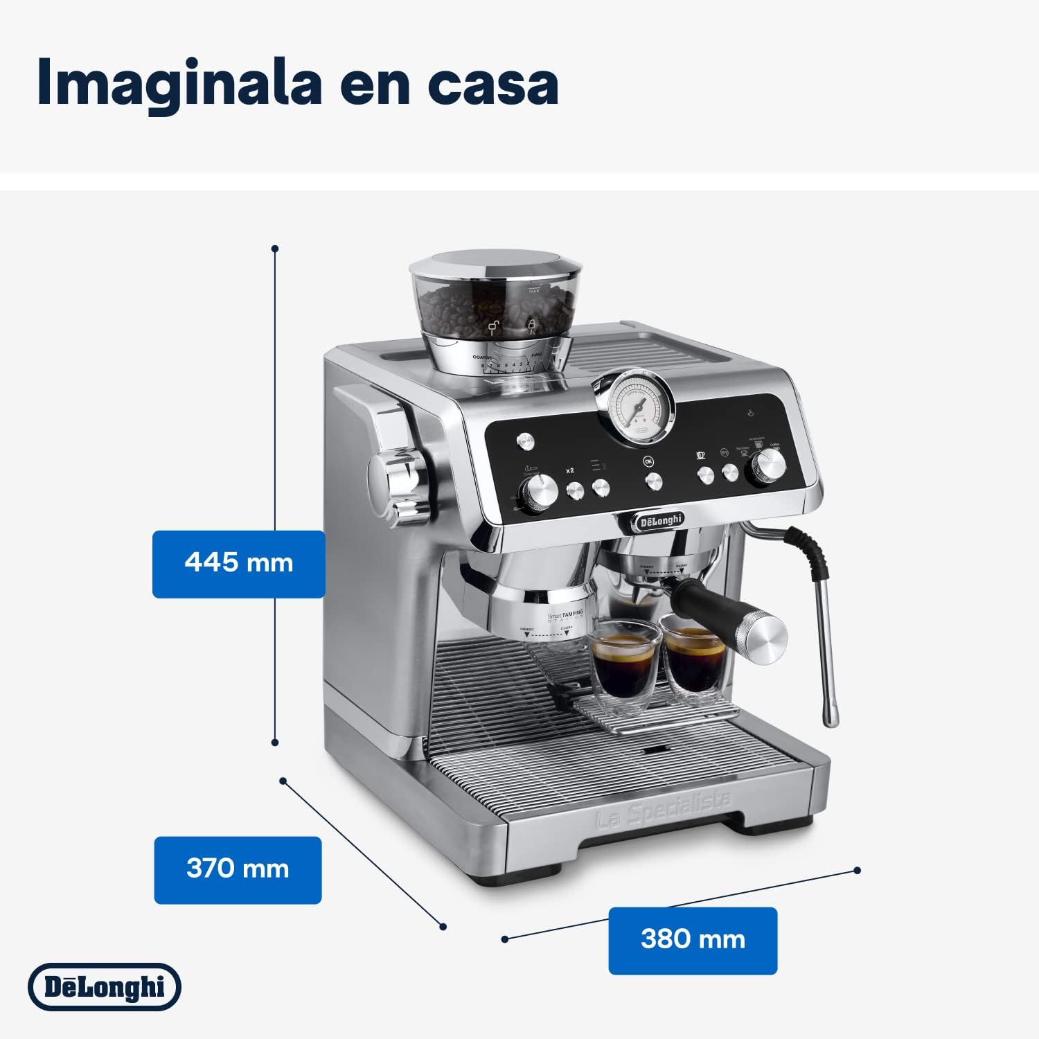 Espresso being extracted into a glass from the De'Longhi La Specialista Prestigio EC9355.M
