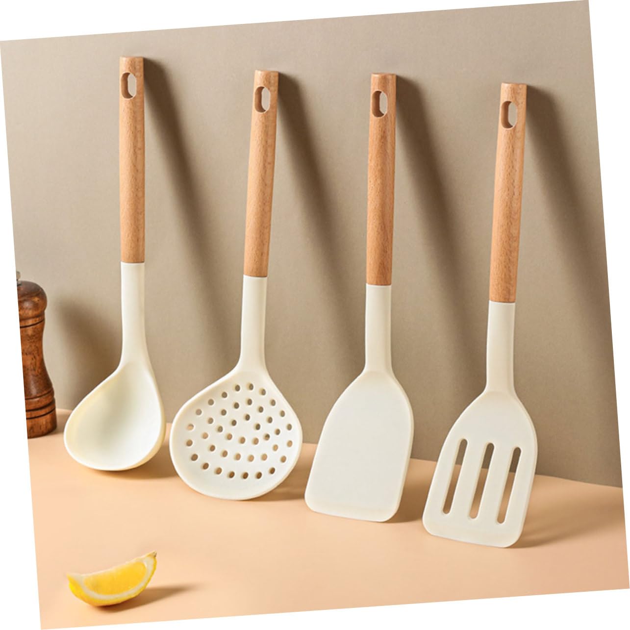 Utensili da Cucina in Silicone Spatola e Cucchiaio per Appendere Manico Termoisolante Antiscottatura Resistente alle Alte Temperature per Cucinare in Casa