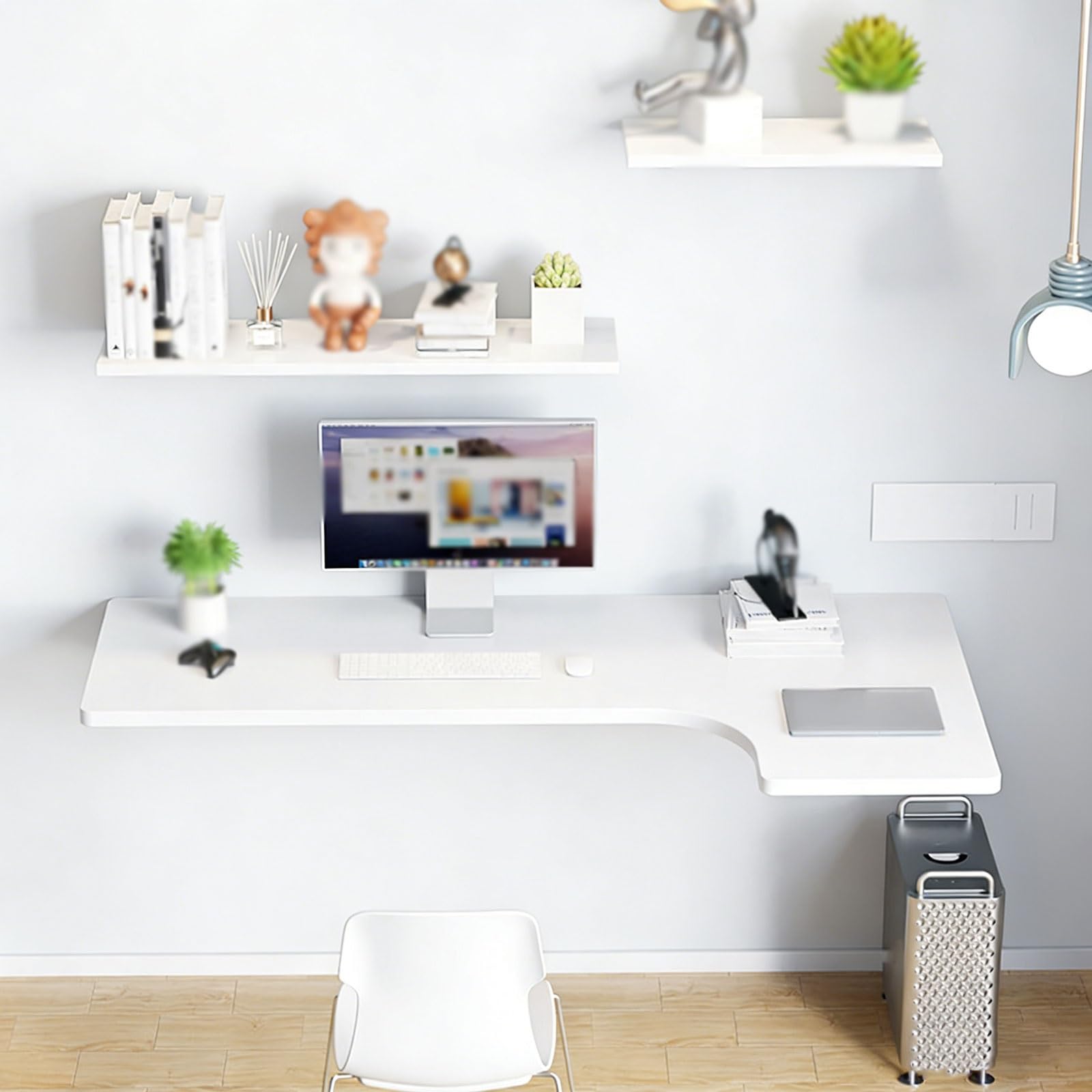 Bureau d'angle pliable compact pour optimiser les petits espaces