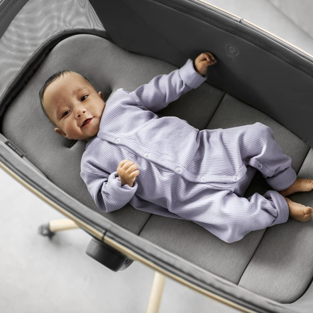 Maxi-Cosi Alba All in 1 Bassinet, Baby Bassinet, Reclining Bassinet and Highchair, 100% Recycled Fabrics, 0 Months - 3 Years (15kg), Combine with Maxi-Cosi Alba Meal Kit, Beyond Graphite