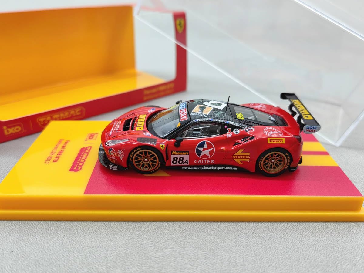 Amazon | Tarmac Works 1/64 フェラーリ 488 GT3 2017#88 | ミニカー