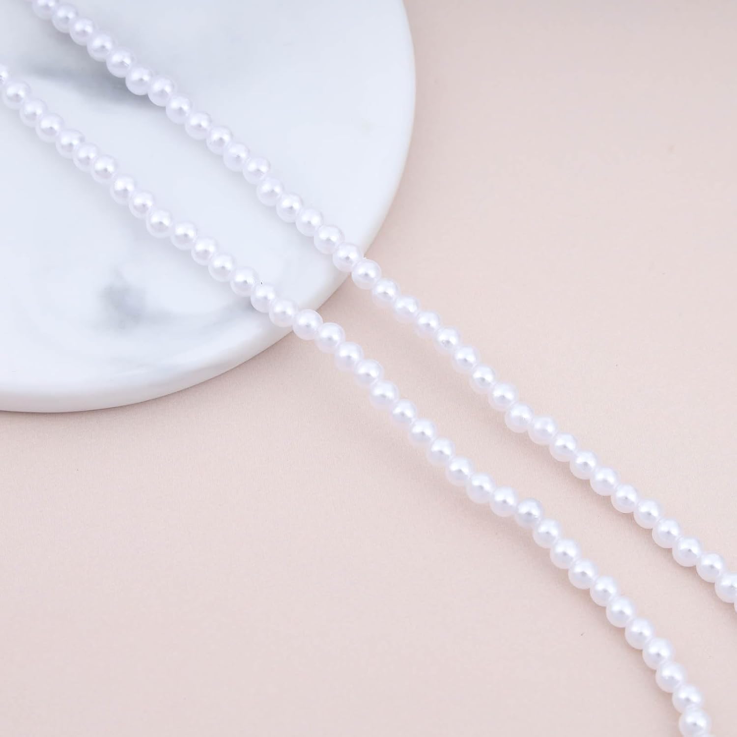 Boho Bow Pearl Choker Necklace White Pearl Necklace Chain Acrylic Bow Pendant Necklace Pearl Bead Collar Necklace Small Bowknot Necklace Jewelry for Women - Image 6