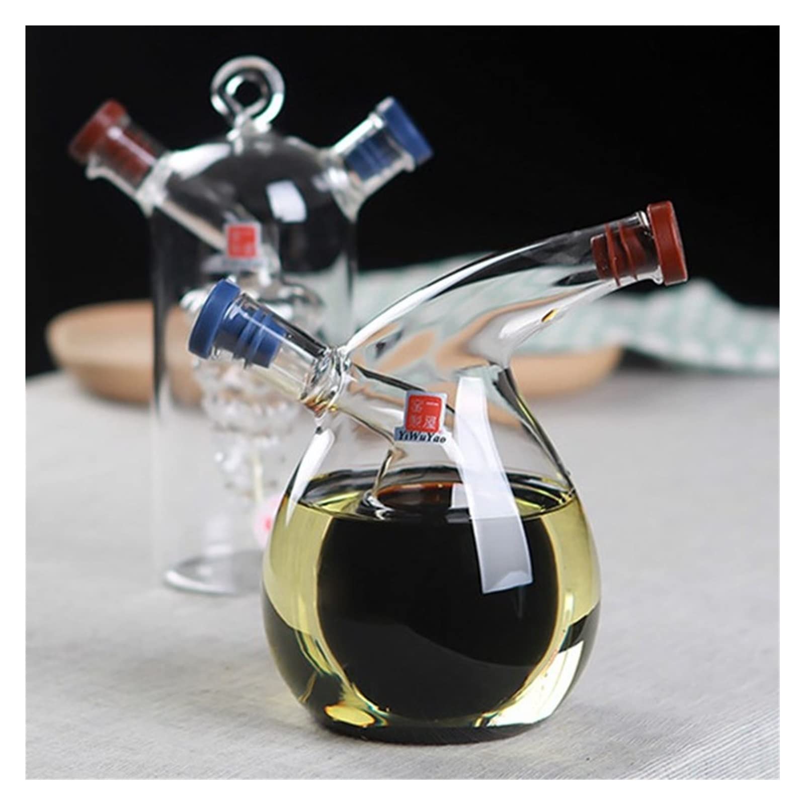 Bottiglia Olio Oliera Salvagoccia 2 in 1 in Vetro Olio e aceto Bottiglie di Salsa di soia Bottiglia di aceto Cucina Forniture in Vetro Bottiglia da Cucina Olio Bottiglia (Color : B)