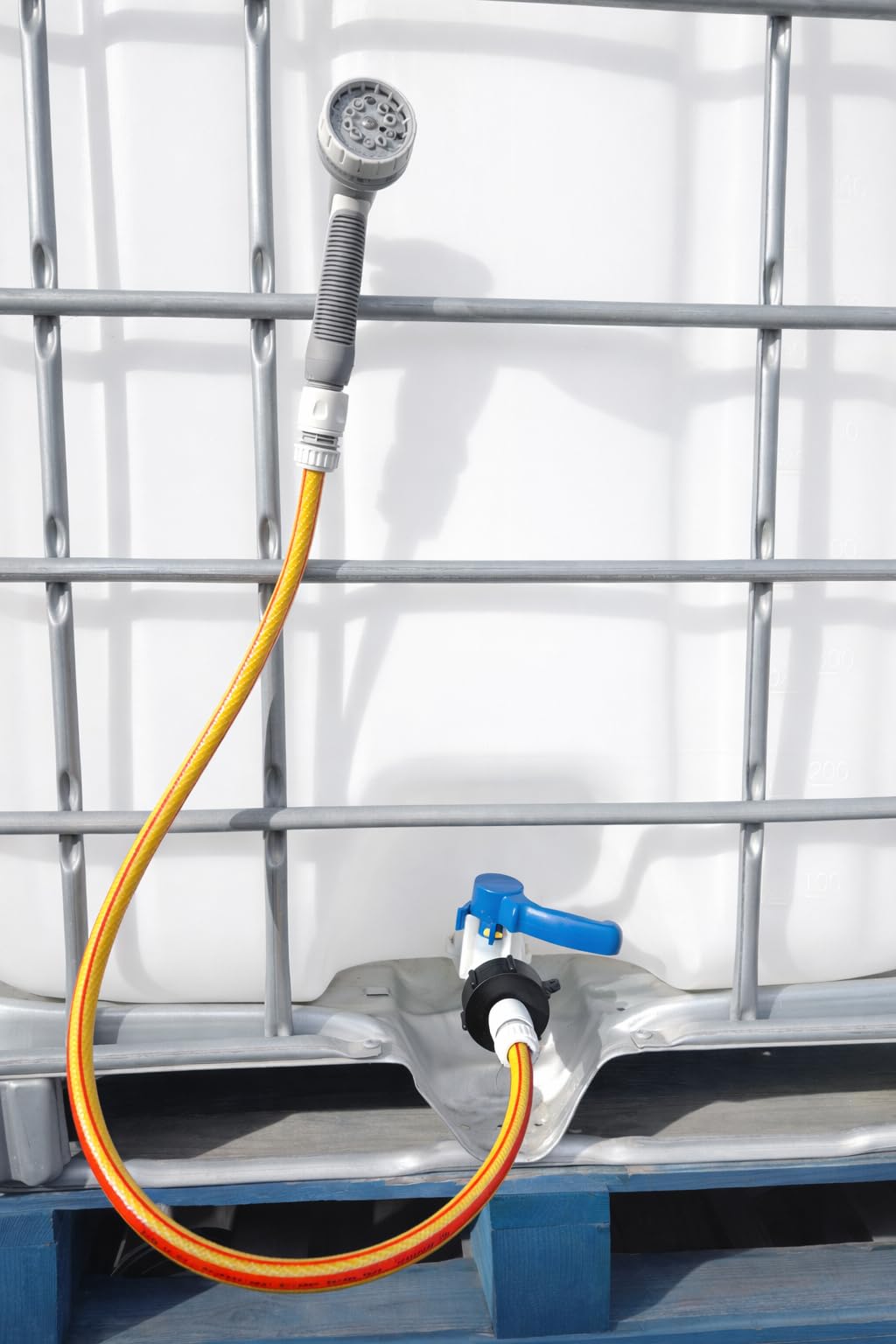 Cost Wise Yellow Ibc Tank Hose Kit 2" S60x6 Outlet Adapter With Flexible 6-Layer Hose & Multi-Spray Gun – 1M/2M/3M/5M/10M Lengths – Quick Connect Fitting (10M)