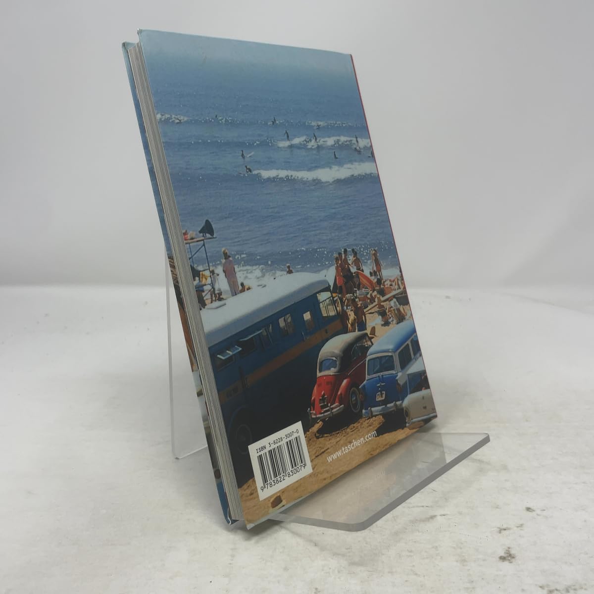 Surfing: Vintage Surfing Graphics