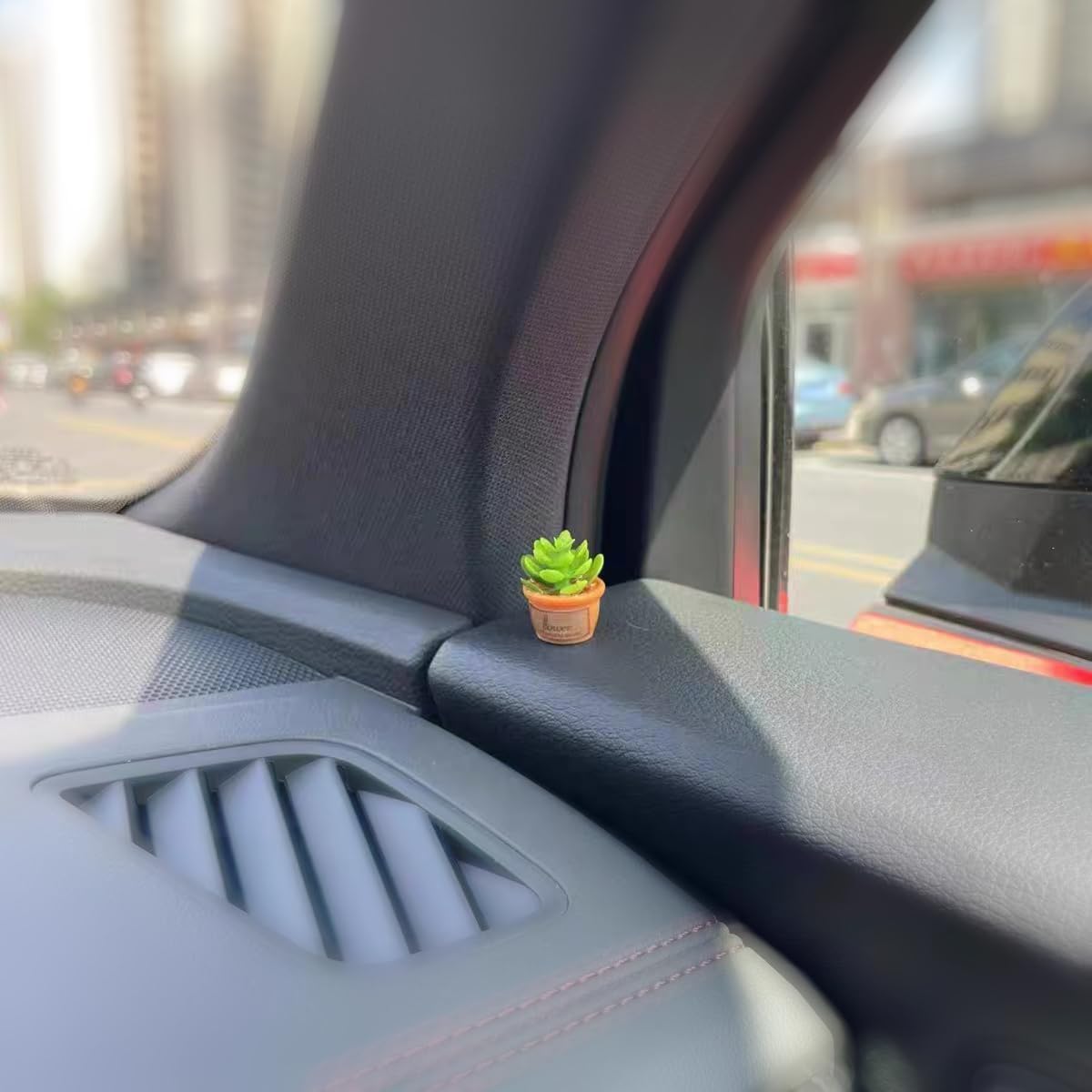 Mini Car Ornament, Mini Succulent Dashboard Decor, Desktop Miniature Pottery Planter for Car Interior Decoration (Succulent) Mini Car Ornament, Mini Succulent Dashboard Decor, Desktop Miniature Pottery Planter for Car Interior Decoration (Succulent)
