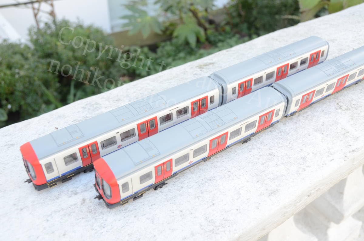 Amazon.co.jp: Bachmann 35-990C ロンドン地下鉄 S-Stock