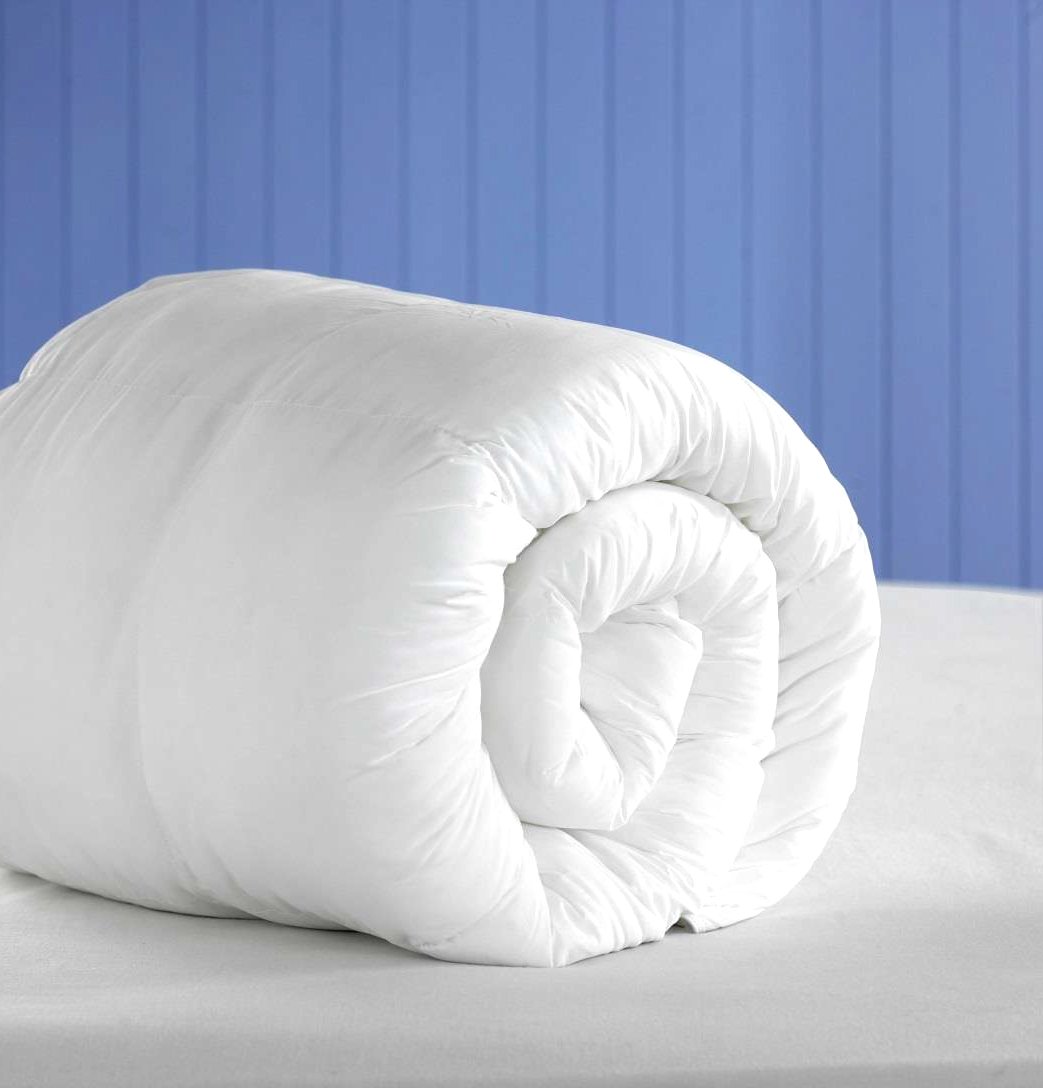 Diana Cowpe 13.5 Tog Autumn/Winter Duvet Fresh 50:50 Polycotton Cover | Made In Uk | Hotel Quality Channel Stitching & Bound Edges (Super King (260Cm X 220Cm))