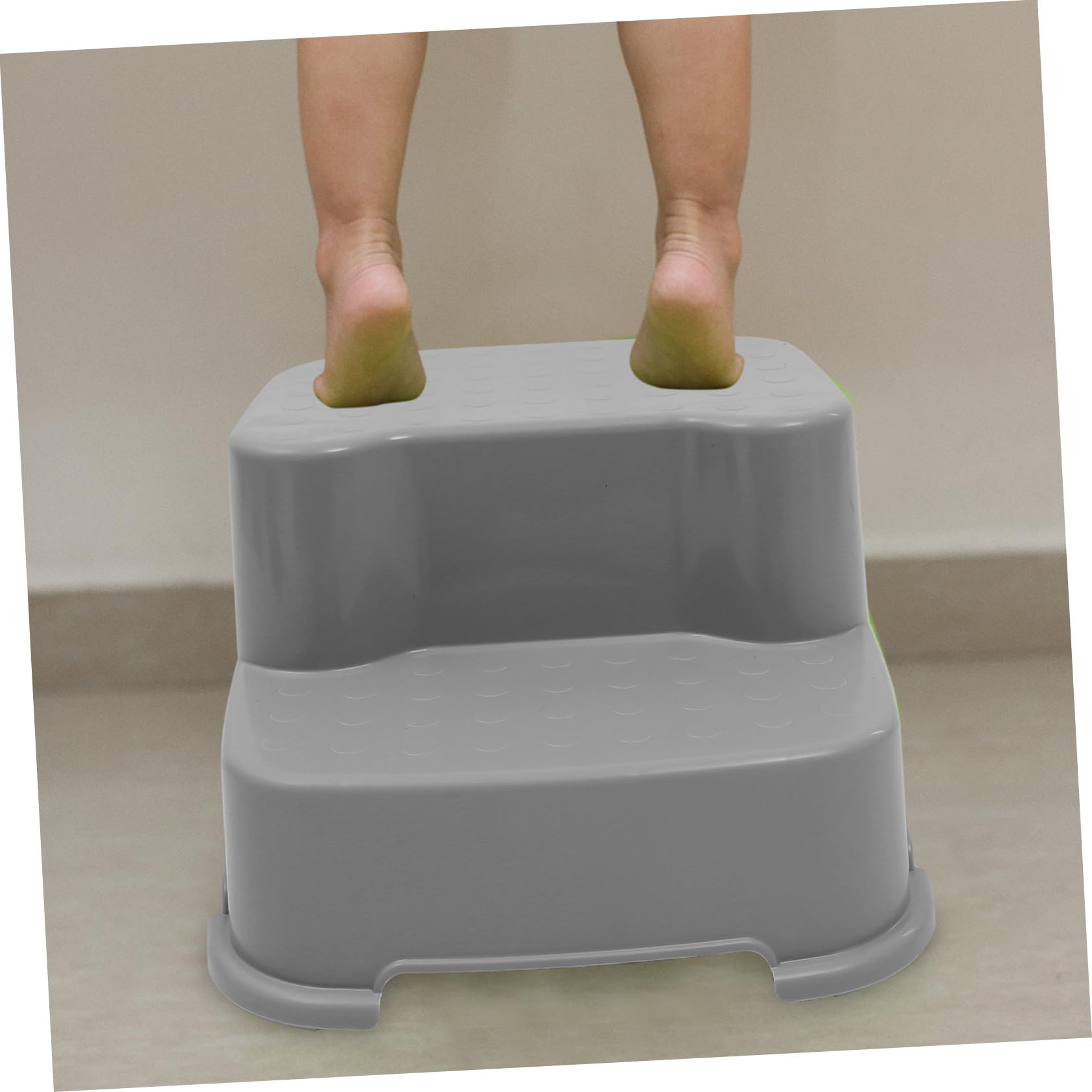 Abaodam Taburete de Entrenamiento para Niños Antideslizante de Plástico PP y TPE, Redondo, Estable Rebabas, Adecuado para Baño Infantil Seguro y Cómodo Color Aleatorio