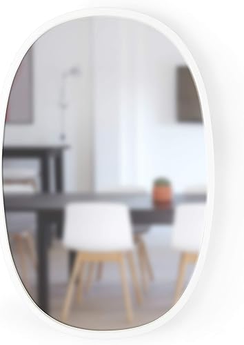 Umbra Hub - Espejo de pared ovalado con borde de goma para sala de estar, baño, dormitorio, entrada y más, 24 x 36 pulgadas, color blanco