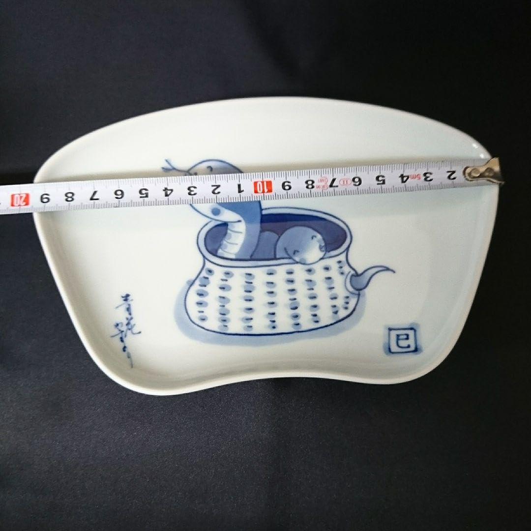 未使用 有田焼 しん窯 青花 やすのり ヘビ 飾り皿 干支 巳 限定品 Amazon.co.jp: 有田焼 しん窯 青花 やすのり ヘビ 飾り皿 元箱なし