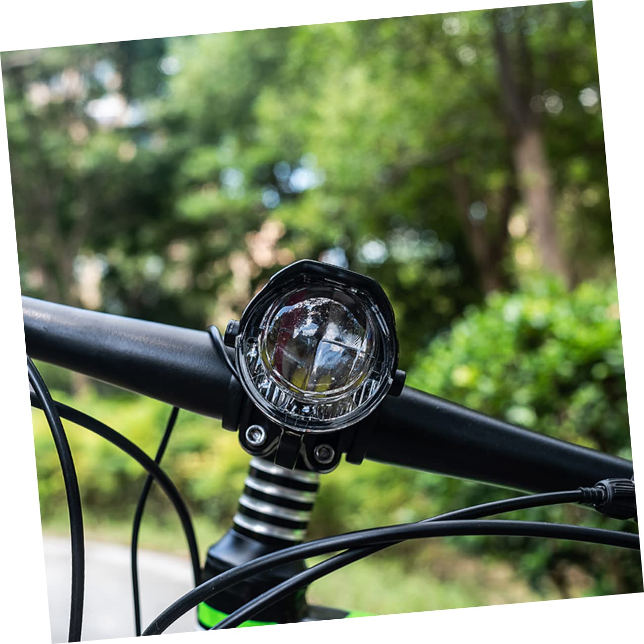 KOMBIUDA Éclairage De Vélo LED LM Étanche avec Modes Éclairage pour VTT Et Vélo De Route