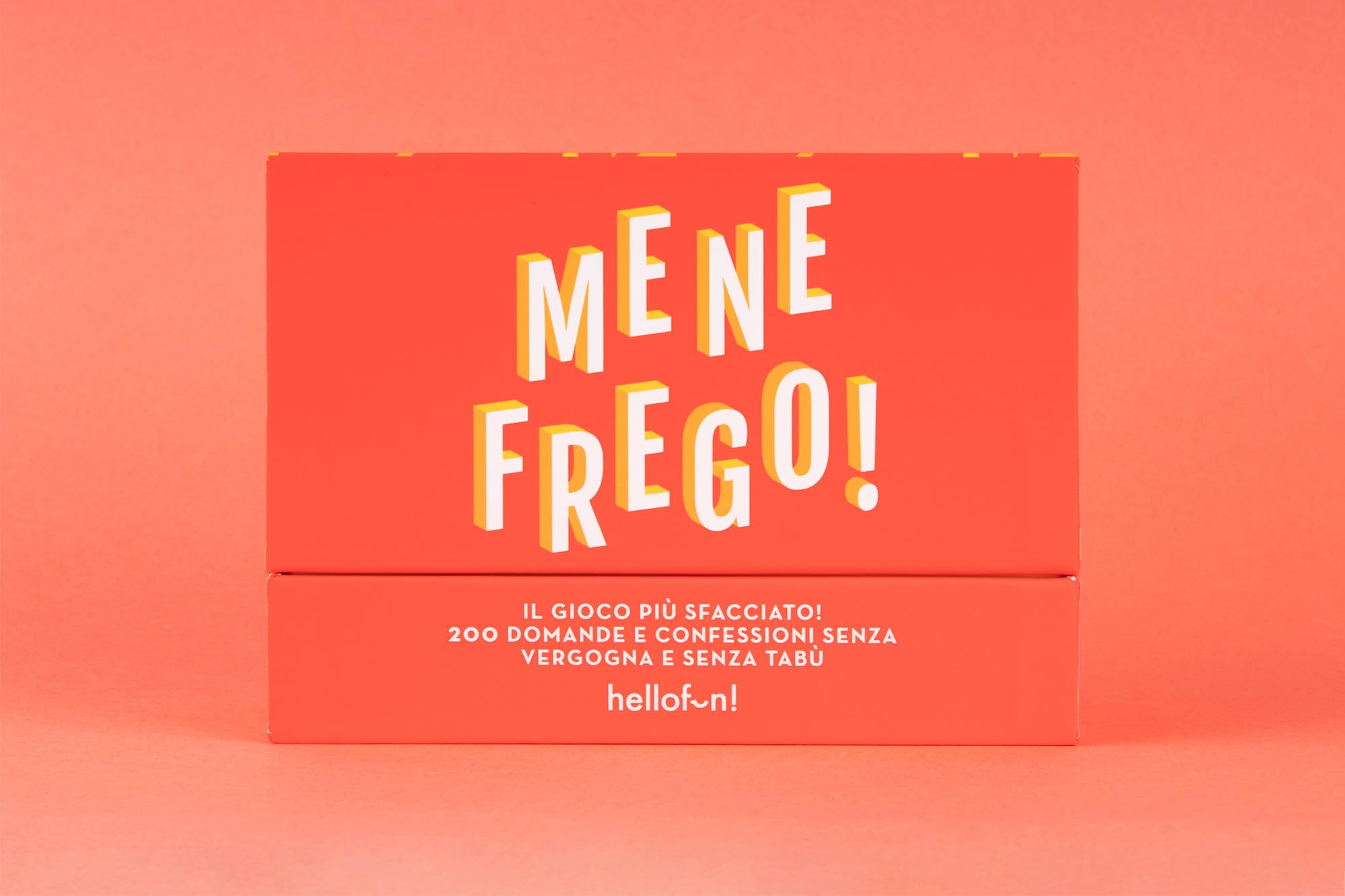 Hellofun! - Me ne frego. Il più divertente gioco da tavolo per adulti, 200 domande e confessioni senza vergogna o imbarazzo.