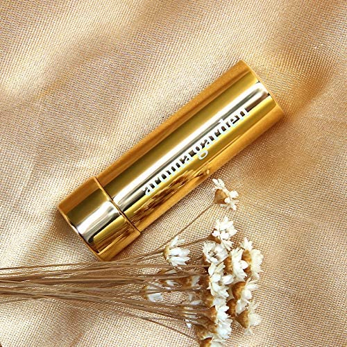 Descubre la mejor manicura y pedicura de LugoPulsa aqui 👈🏼 y pide cita Balsamo-labial-voluminizador-de-oro-Protege-e-hidrata-los-labios-con-oro-manteca-de-karite-aceite-de-menta-y-coco-Organico-y-natural-42-g