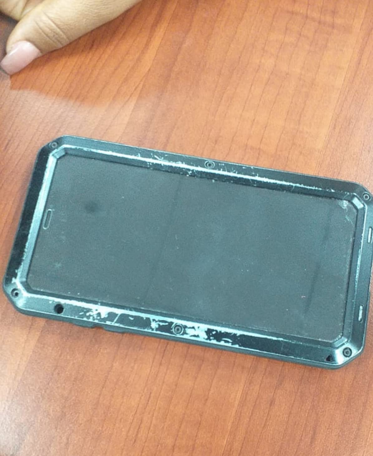 Metal Case for Iphone 16 15 11 13 14 Pro Max Heavy Duty Shockproof Phone Cover photo review