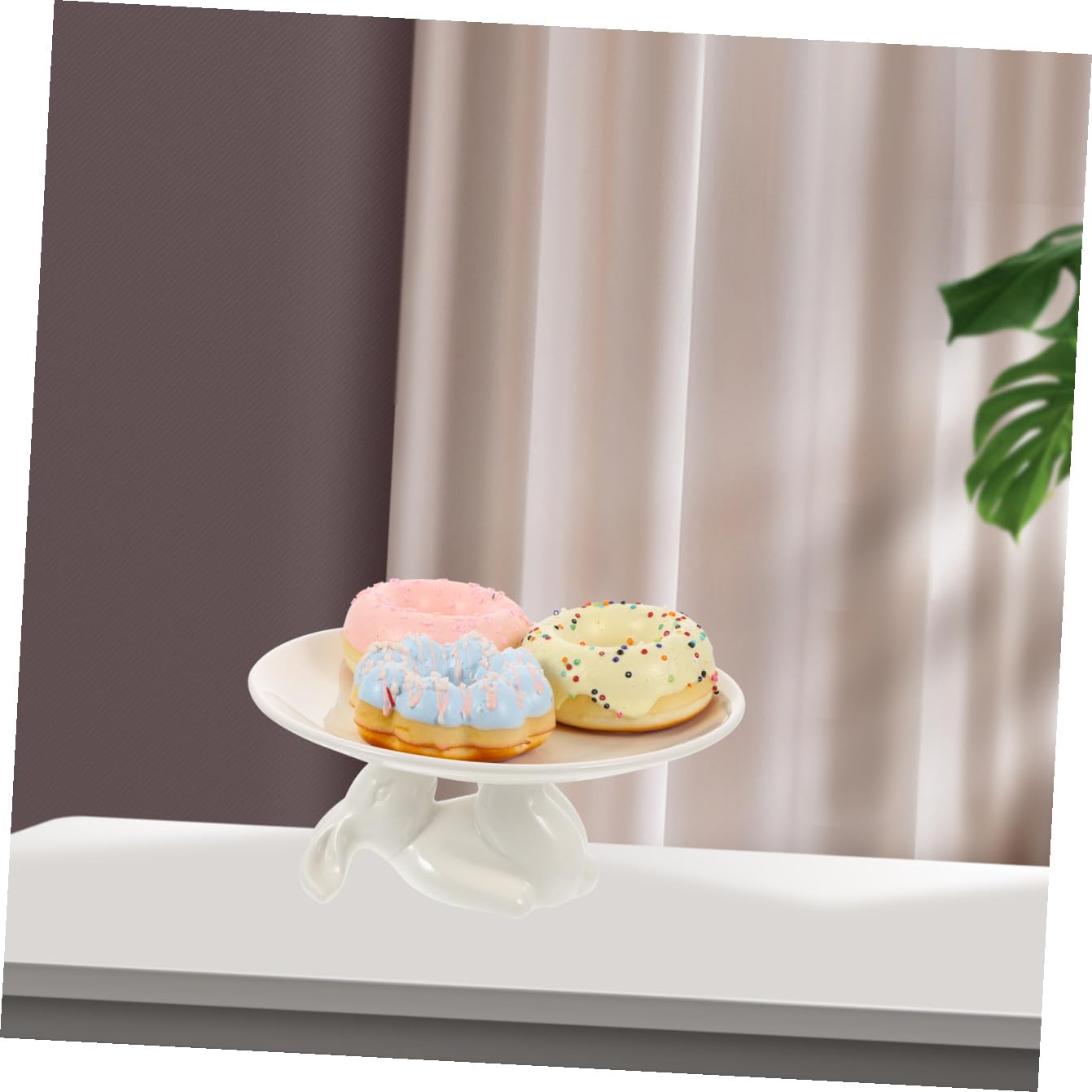 HEMOTON 1 Jeu Plateau Lapin en Céramique Assiettes Lapin De Pâques Plateau D'accessoires Assiette à Gâteau De Pâques Présentoir à Cupcakes en Céramique Blanche Porte-clés Le Dessert