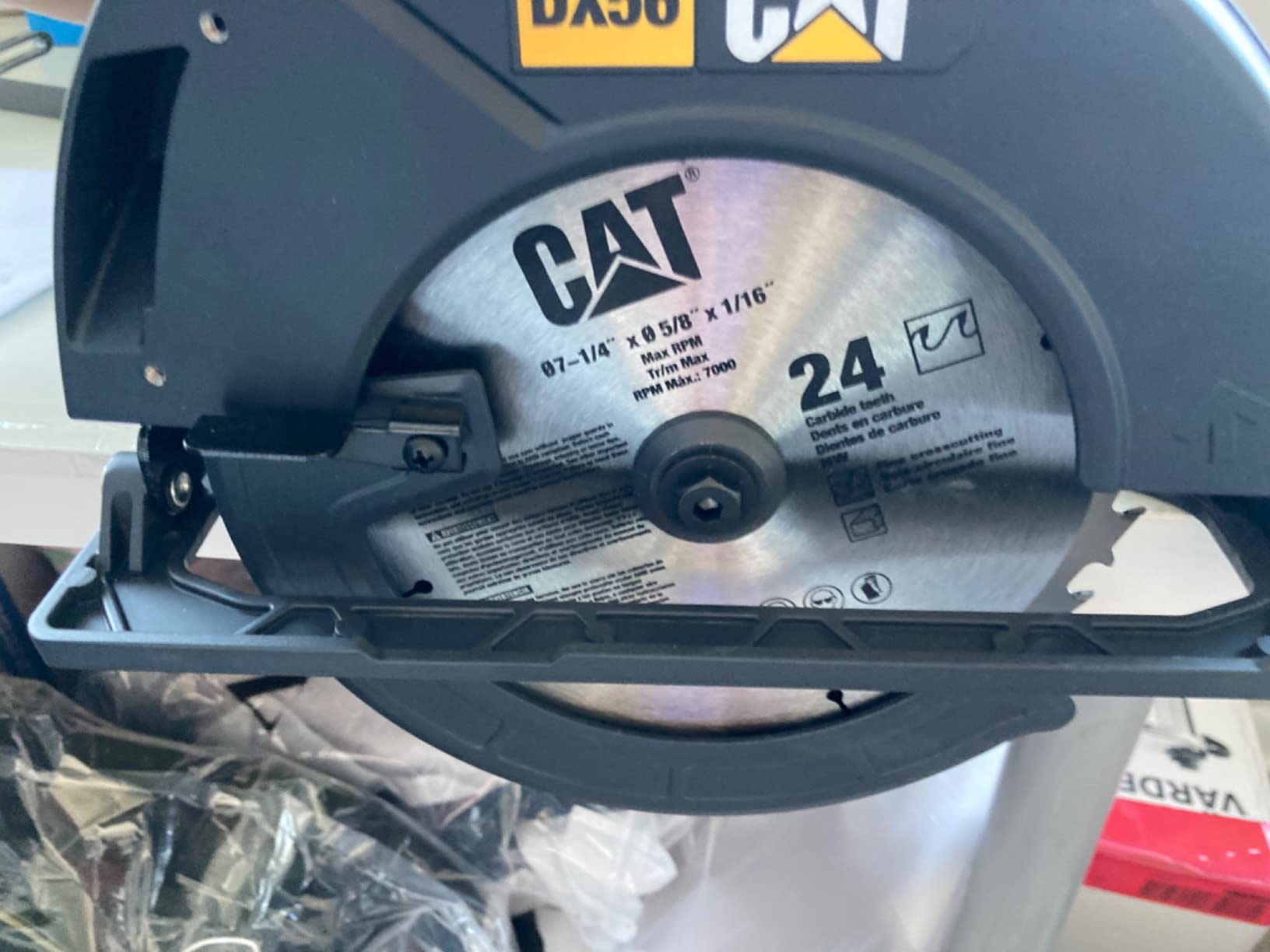 Cat DX56U 15 Amp 7-1/4 Inch Corded Circular Saw – 6,000 RPM, 0-56° Bevel, Electric Brake, Magnesium Build, Includes 24T Carbide Blade