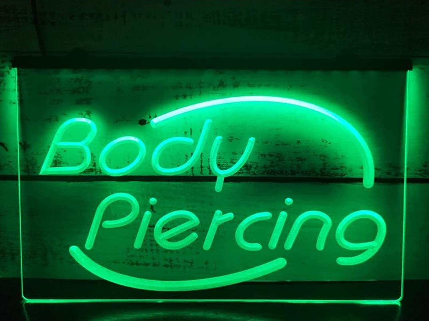 Cartel de neón LED para Piercing ELzEy de 30x20cm con conexión USB en color verde para pared