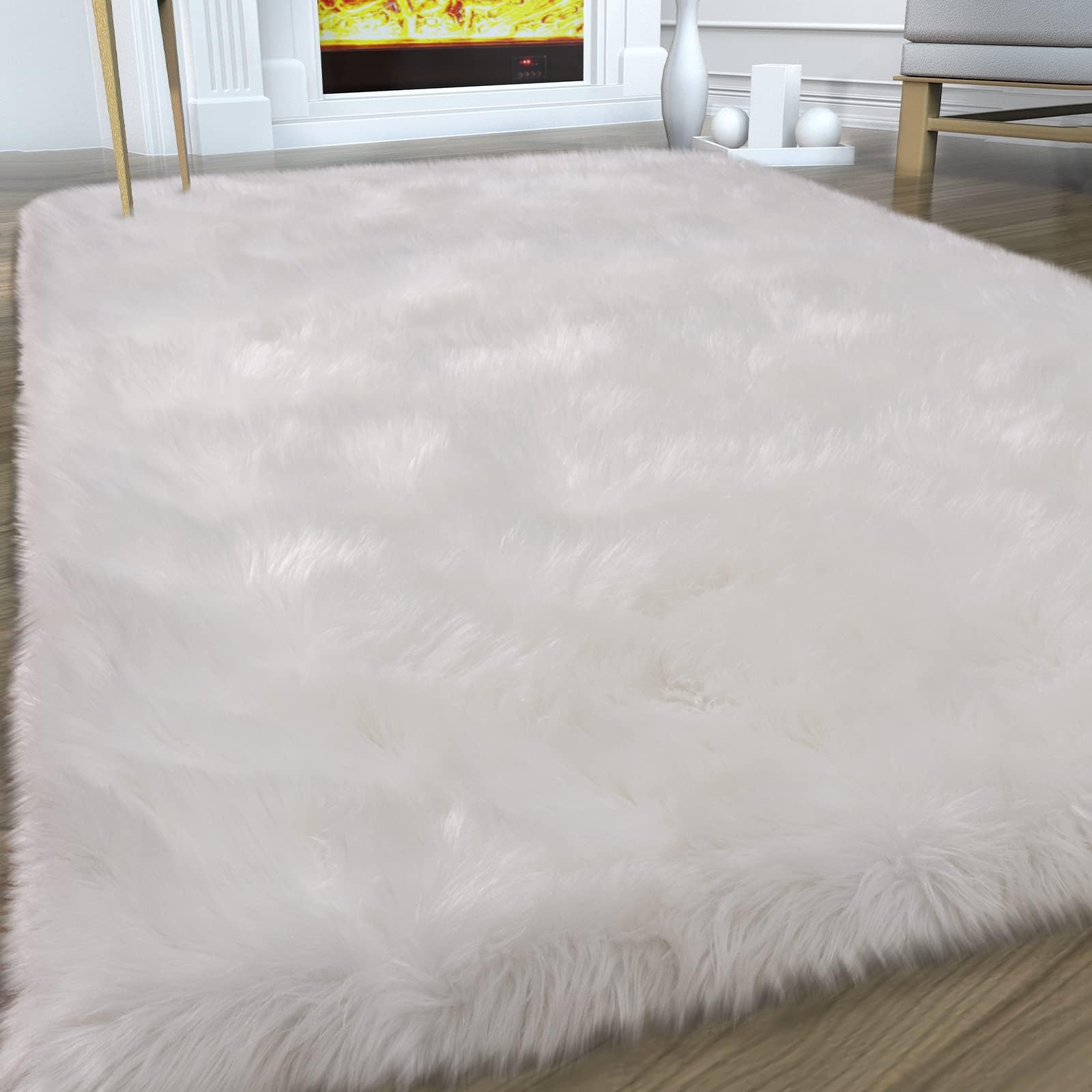 TangsooFaux Fur Area Rug, White Fluffy Rugs for Bedroom Living Room, 4'x6' Soft Shaggy Fuzzy Rug for Nursery, Indoor Plush Floor Carpets for Kids Girls Boys Teen Dorm, Cute Home Decor, Rectangle