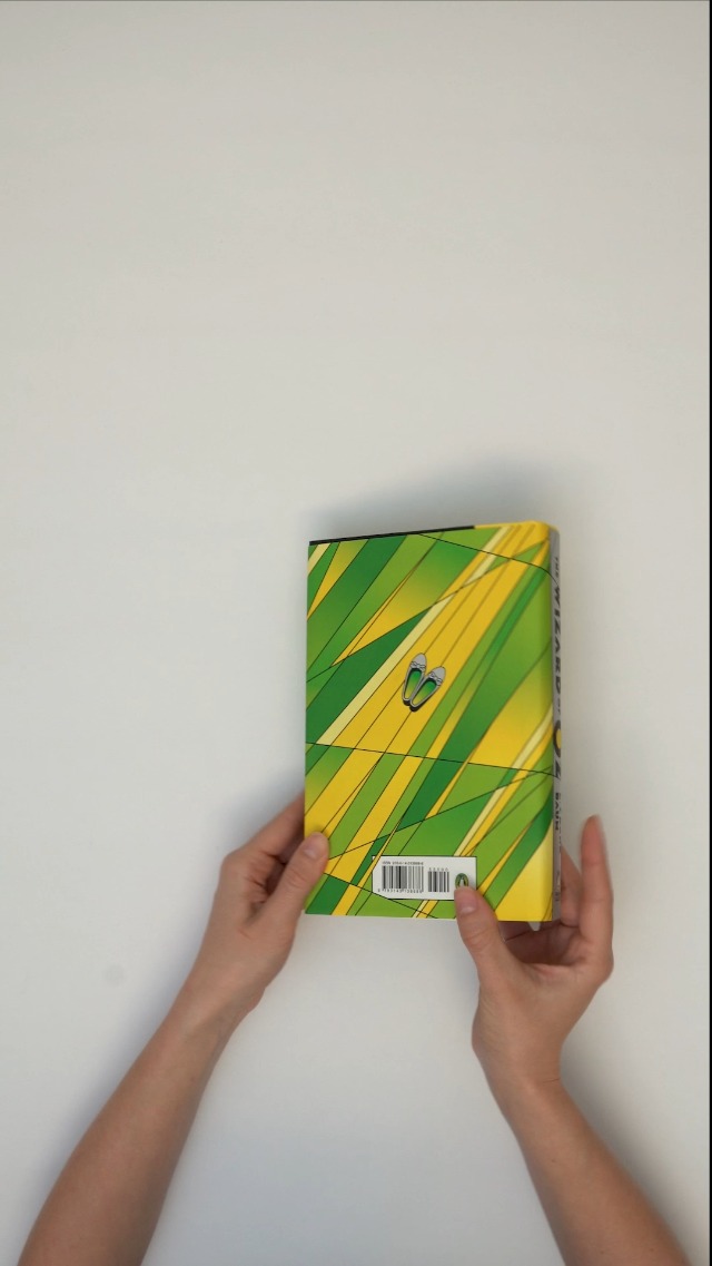 Image of The Wizard of Oz: And Other Wonderful Books of Oz: The Emerald City of Oz and Glinda of Oz (A Penguin Classics Hardcover)