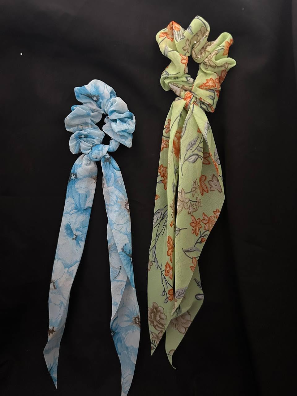 VIDORA Hair Scrunchies with Bow, Floral Hair Scarf with Ribbon Bow for Woman Girls,Chiffon Floral Scrunchie Long Hair Bands Ties Ponytail Holder (Pack of 2) (GREEN&WHITE) (B0CNZSJL1L) Amazon Price History, Amazon Price Tracker