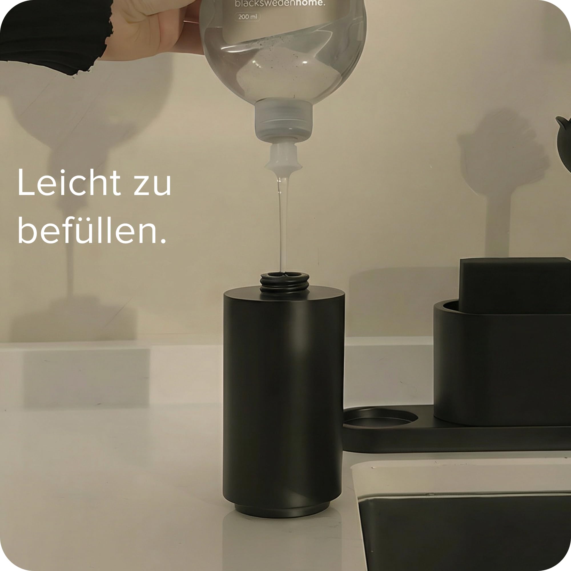 blackswedenhome. Design Spülbecken Organizer mit entnehmbaren Spülmittelspender Spülbürste und Schwamm - Küchenorganizer - Spüle Organizer aus Kunststein Sink Spül Set Seifenspender schwarz matt