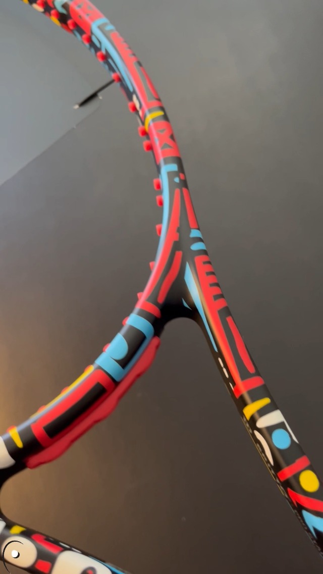 Amazon.com: Wilson Pro Staff 97 V13 Britto Hearts Unstrung