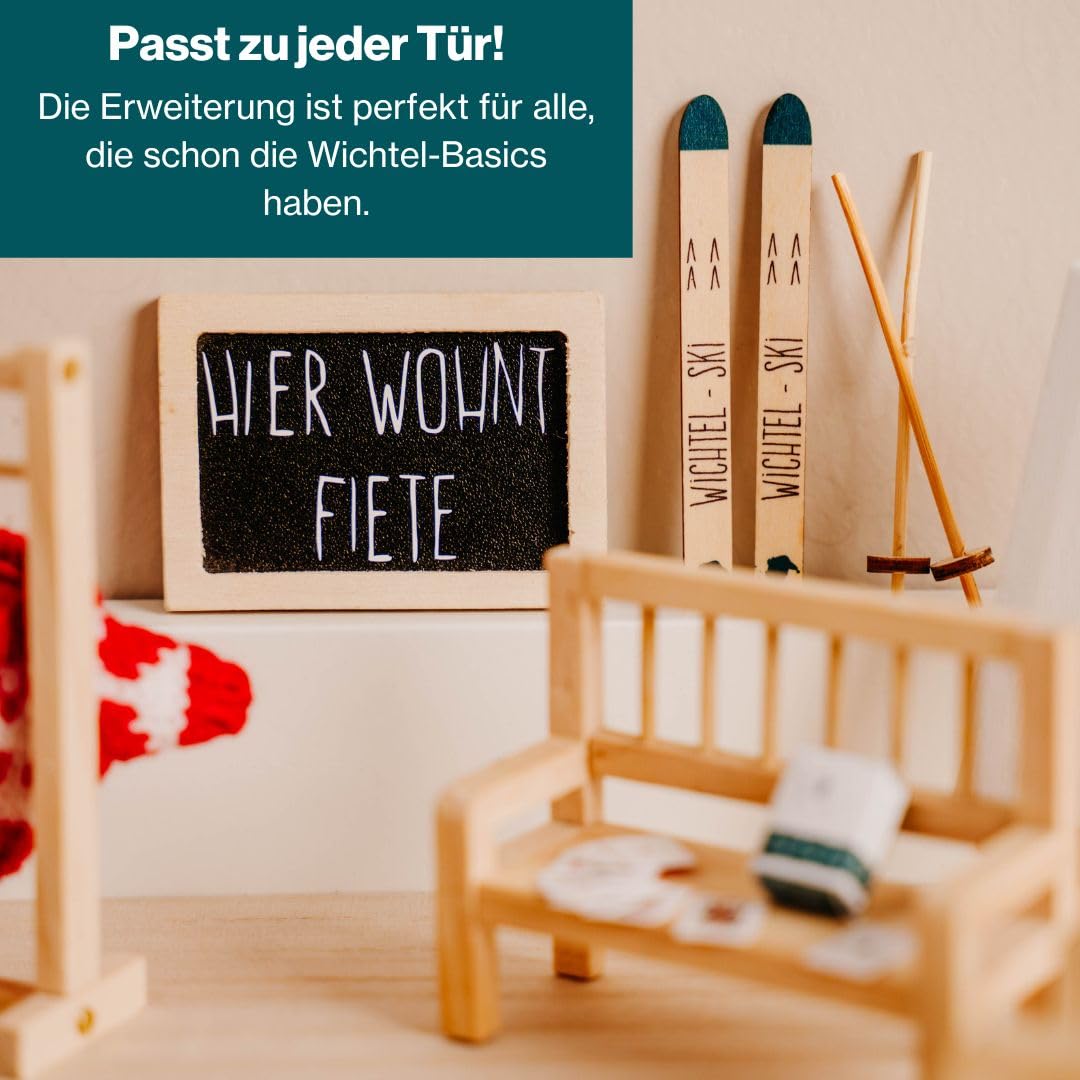 Wichtel Zubehör Set für Jede Wichteltür | Rundum-sorglos-Paket Nr. 2 für 4-6 Jährige | Wichtel Countdown Kalender, Wichtelhandbuch, Streiche & Zubehör - Perfekte Wichteltür Ergänzung