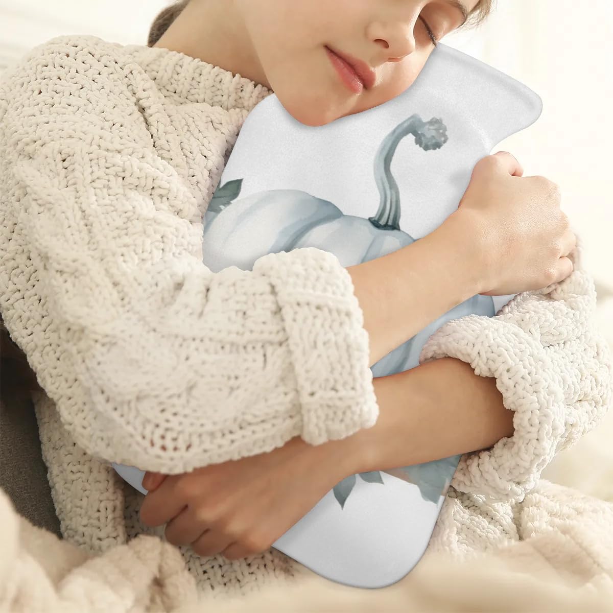 Hot Water Bottle with Soft Cover,2L Happy Thanksgiving Hot Water Bag for Hot and Cold Compress, Hand Feet Warmer, Oil Painting Pumpkin Rubber Hot or Cold Water Bottle Halloween Christmas Decorations