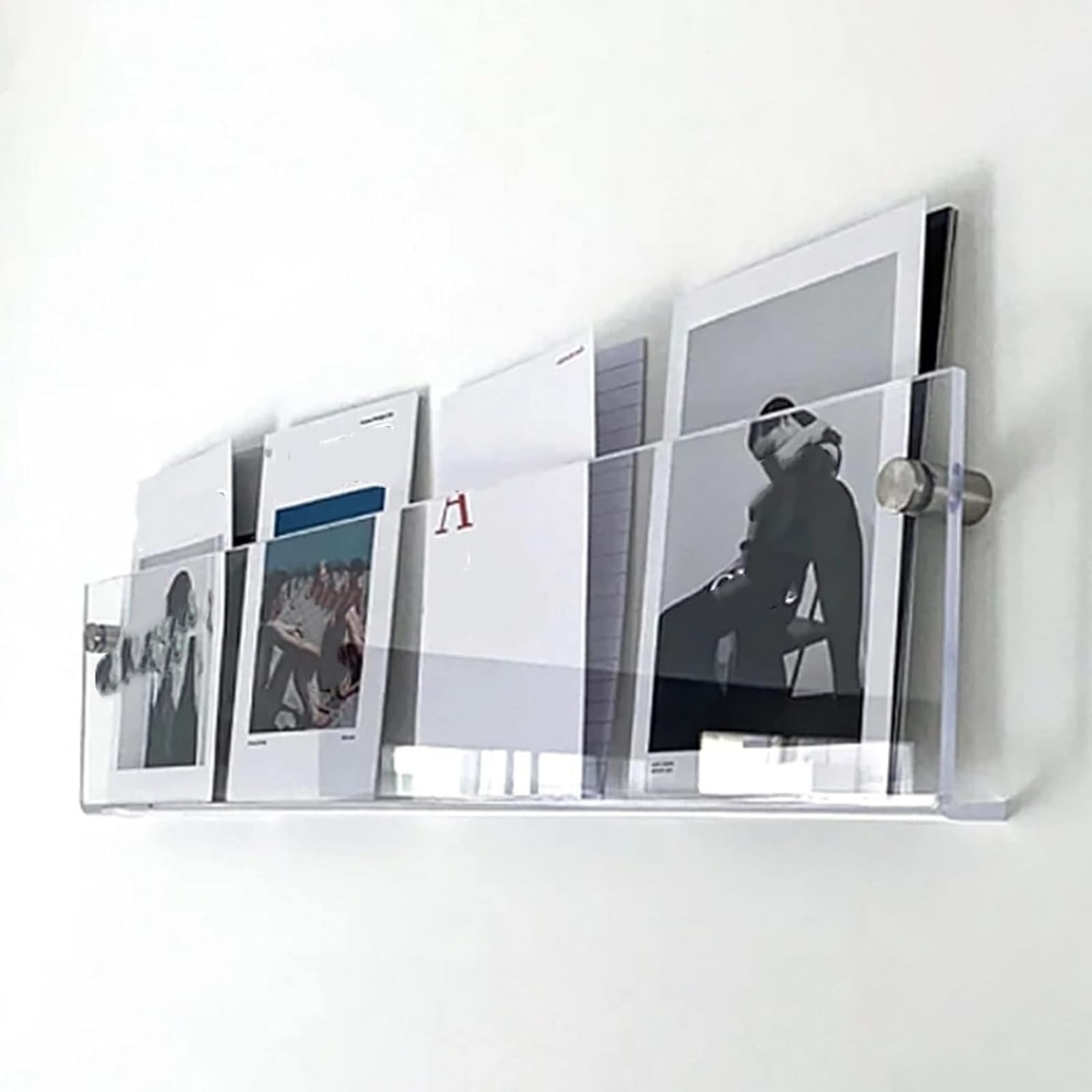 Revistero acrilico para montaje en pared ideal para organizar salas de estar y salas de espera