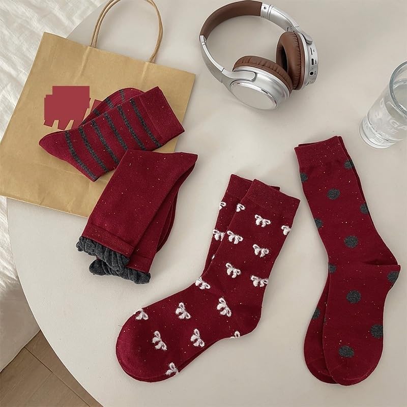 4 Pairs Women Cew Socks, Modern Red Knit Boots Sock for Girls Daily Use