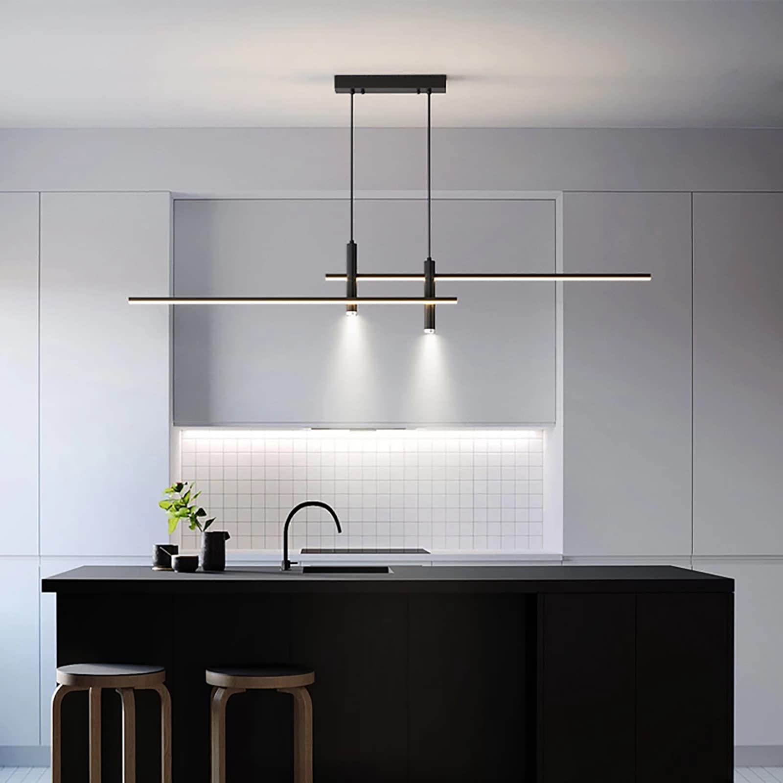 Lampada a Sospensione LED Moderna e dimmerabile per Isola Cucina, Lampada Decorativa lineare per la casa con faretti, Lampada a Sospensione Regolabile per Tavolo da Pranzo - Nera 1