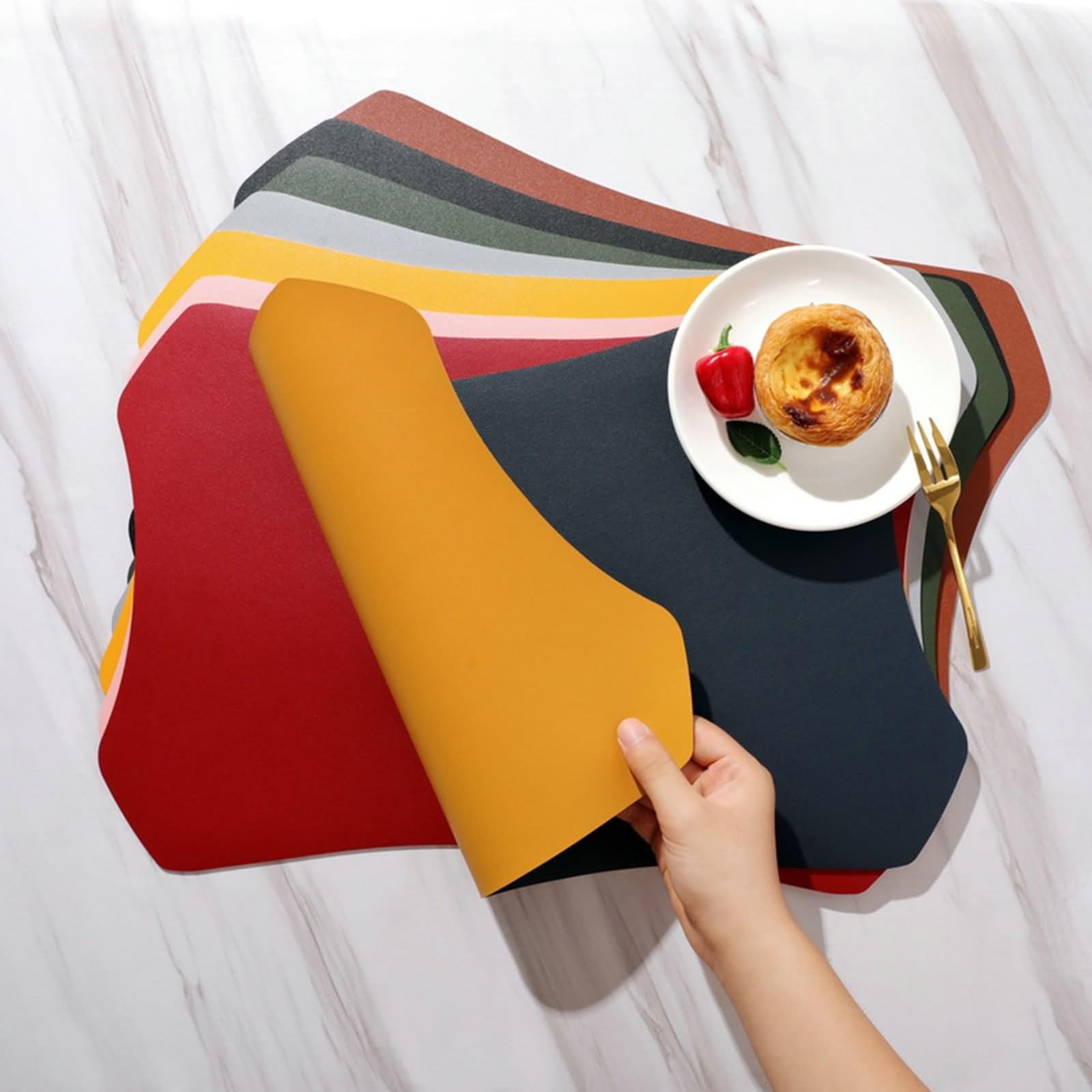 Manteles individuales, 6 unidades, tamaño grande, 30 x 44 cm, doble cara, bicolor piel, negro y rojo
