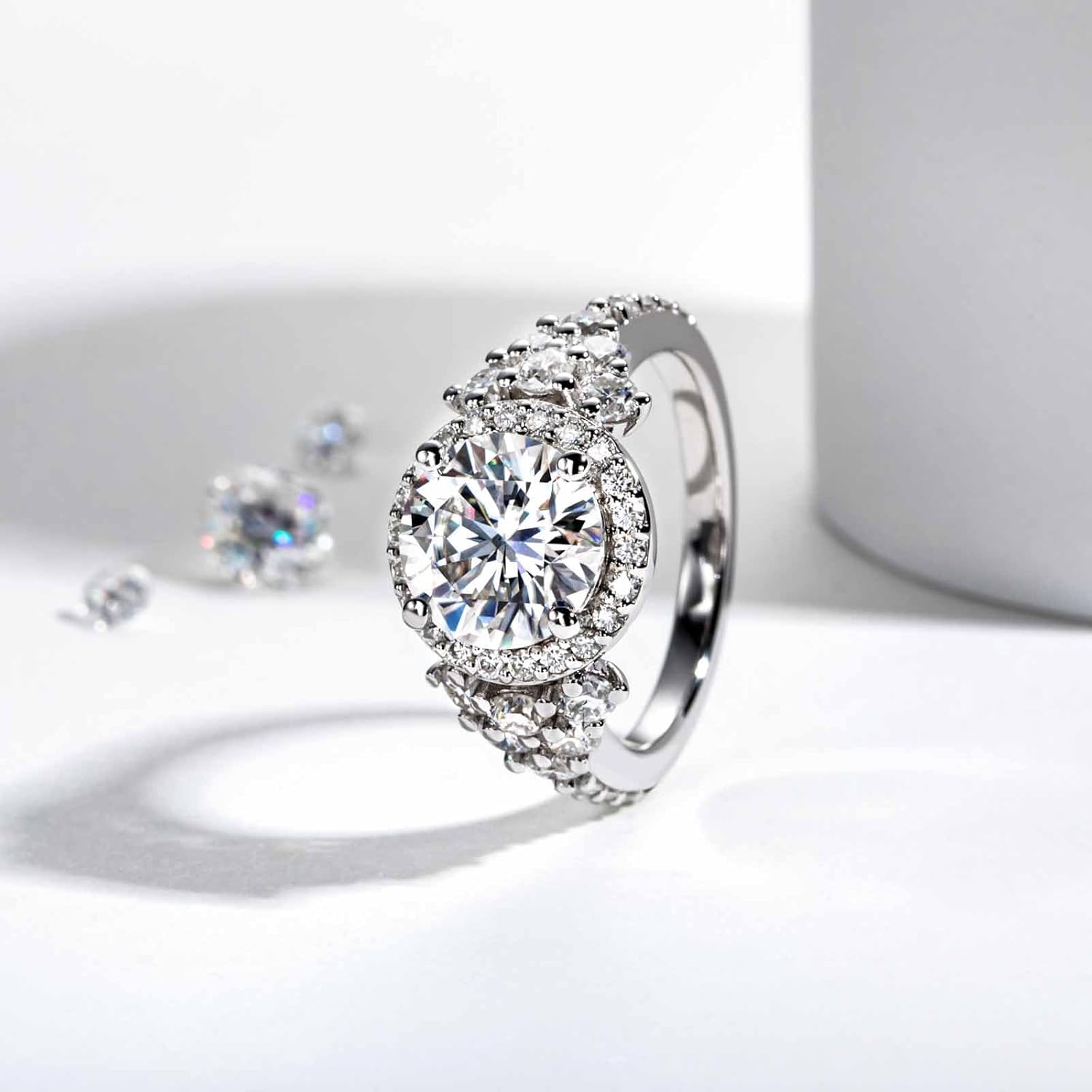 Moissanite Engagement Ring 4.3 CTTW D Color VVS1 Clarity 925 Sterling Silver Vintage Halo Anniversary Promise Wedding Rings for Women with Certificate