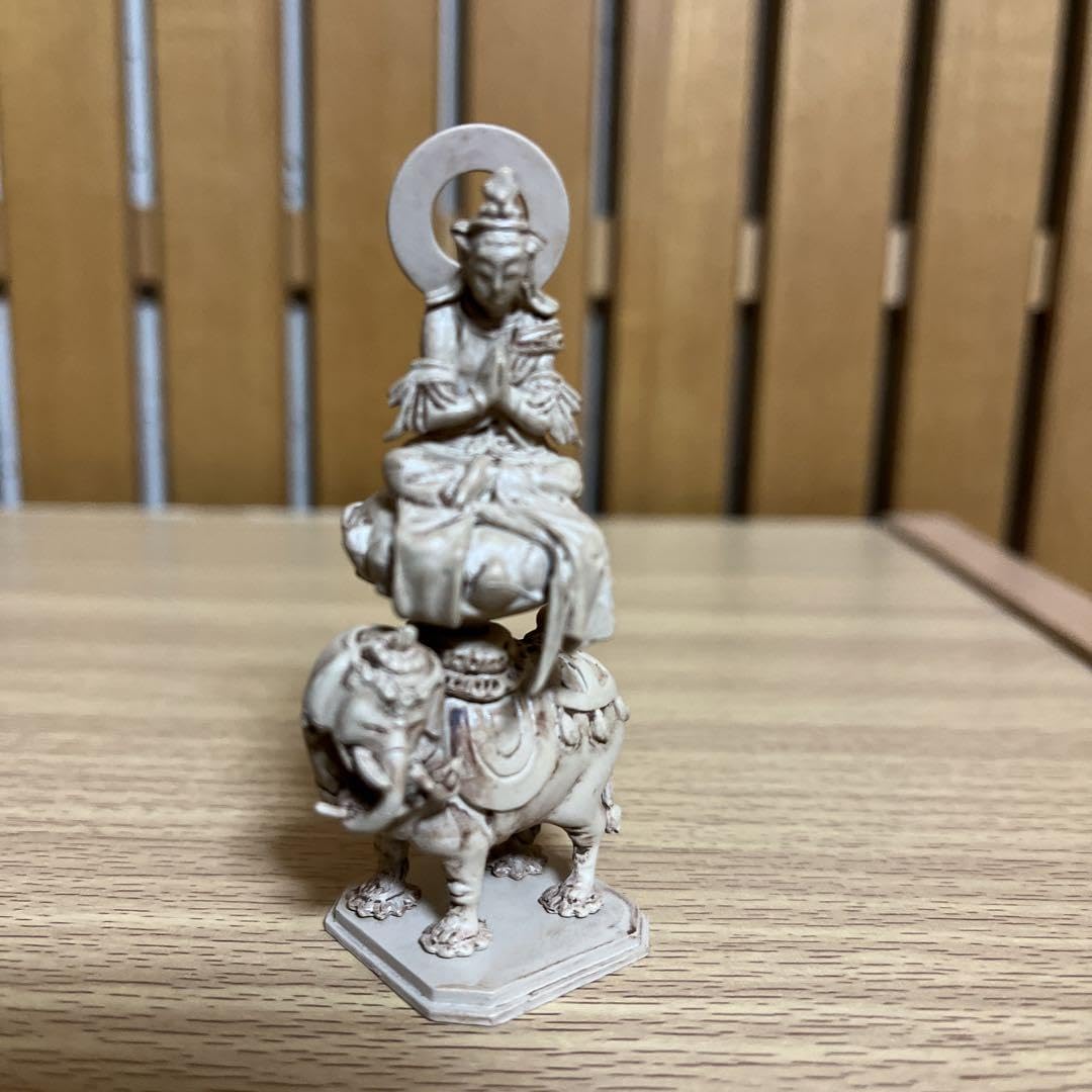 Amazon.co.jp: 海洋堂 仏像立体図録 5 「 邪気を祓う守護神編