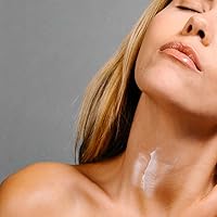 Vista 6 de Whish Crema reafirmante para el cuello con Bakuchiol - Efecto de remodelación 3D para cuello, mandíbula y barbilla - 3.4 oz