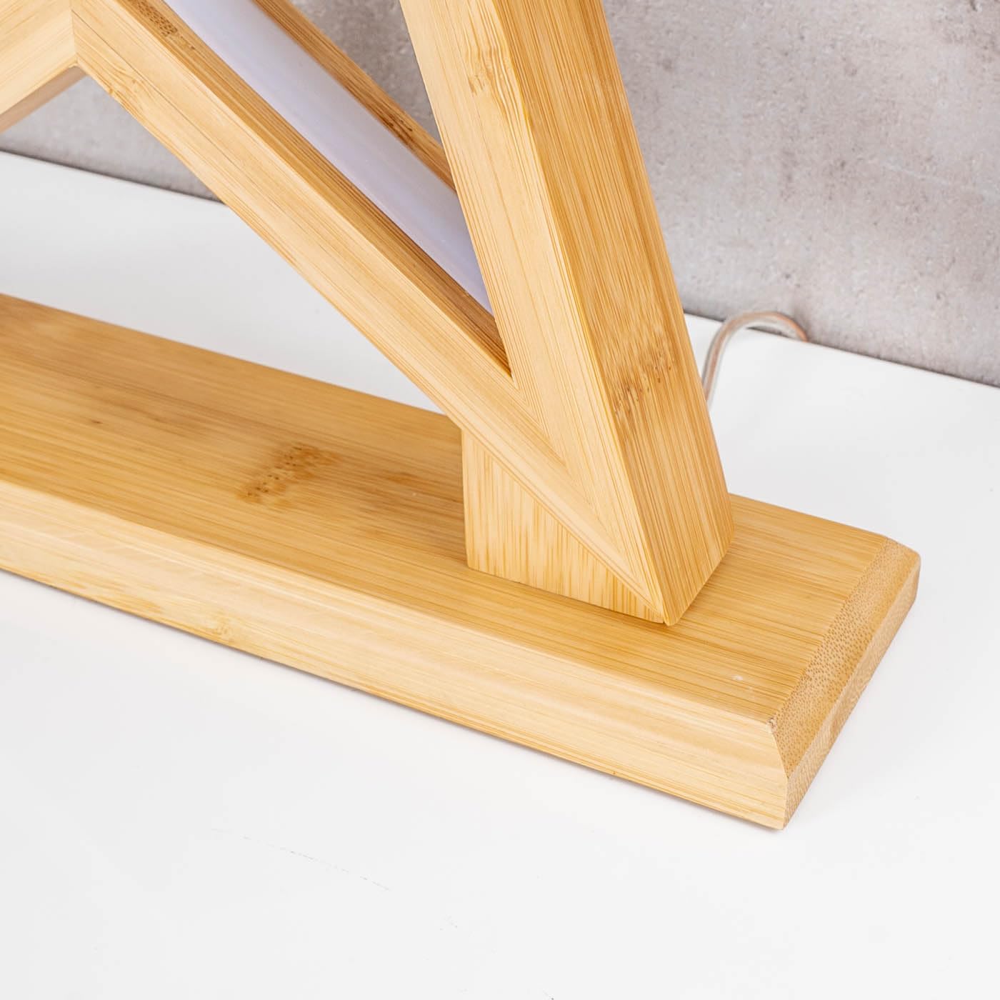 levandeo LED Stern Holz H33cm Tischlampe Bambus Weihnachten Dekoleuchte Weihnachtsdeko Weihnachtsstern Dekostern