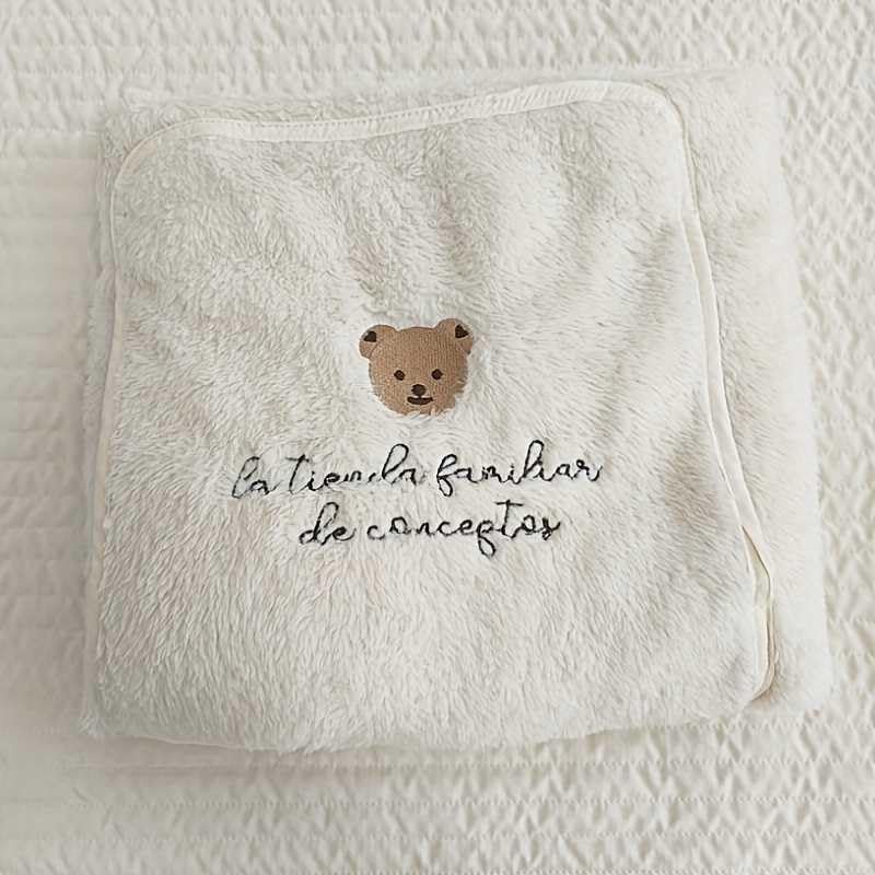 Hito Bear Embroidery Stroller Windproof Throw Blanket Warm Blanket 4